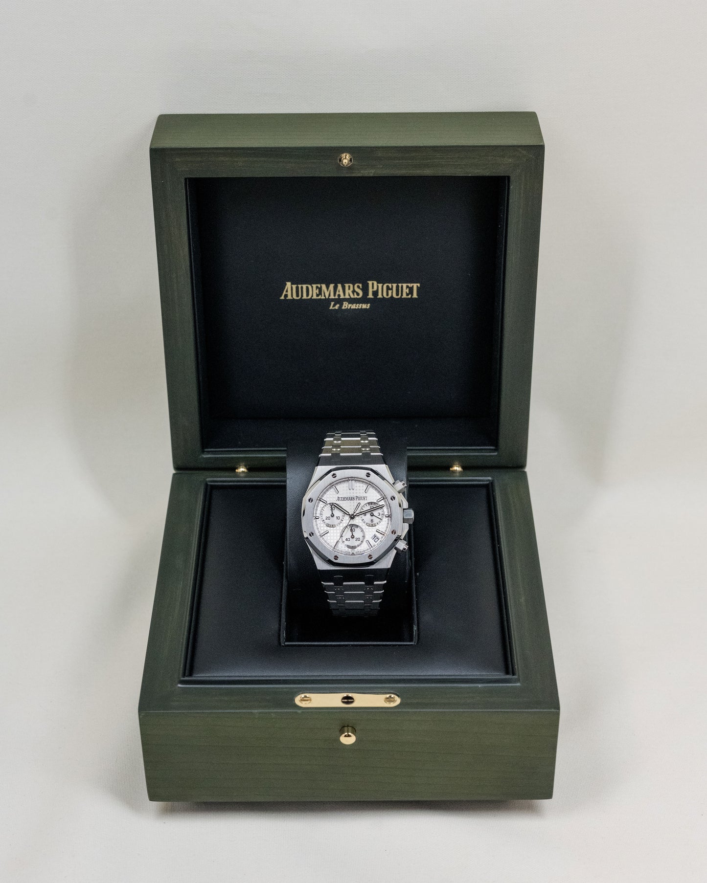 2023 Audemars Piguet Royal Oak Chronograph 26240ST