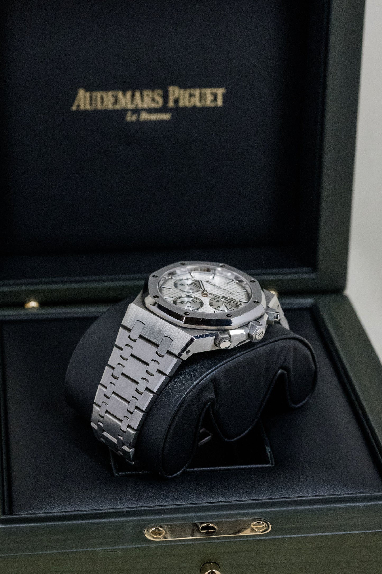 2023 Audemars Piguet Royal Oak Chronograph 26240ST