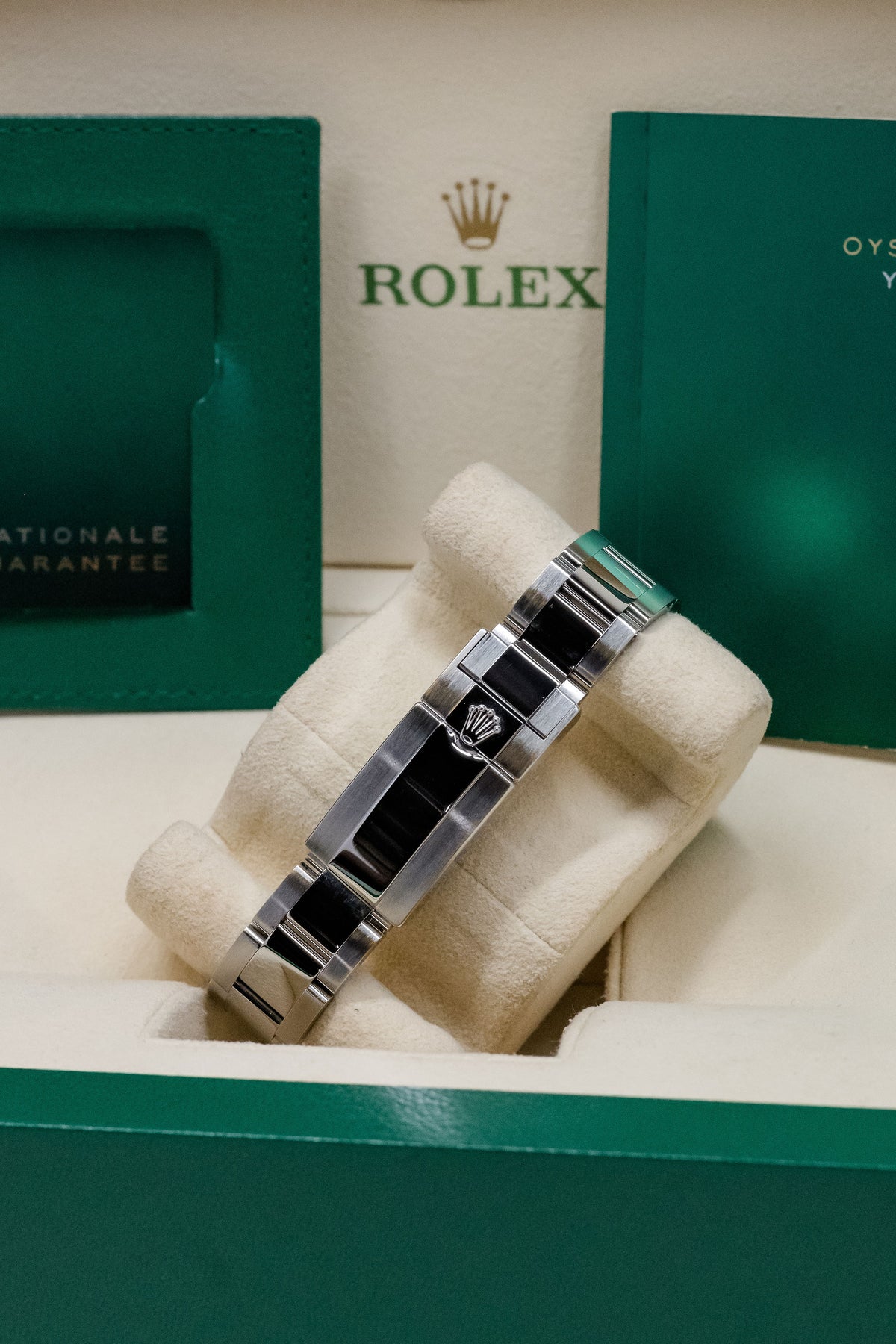 2025 Rolex Yacht-Master 37 268622
