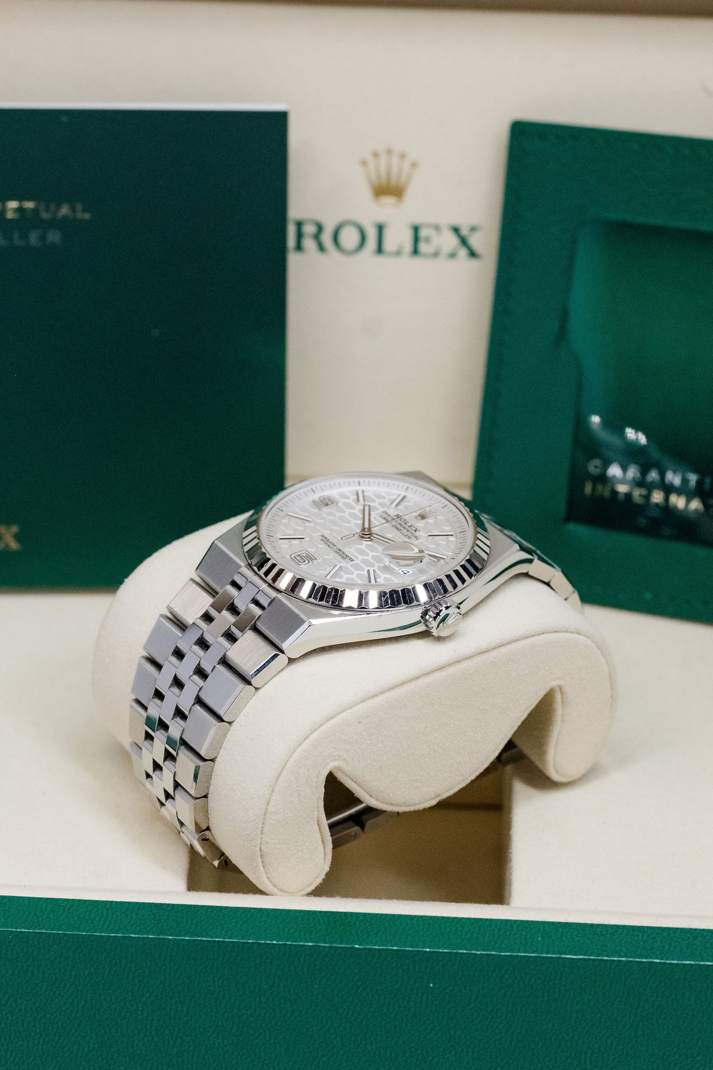 2025 Rolex Land-Dweller 40 127334