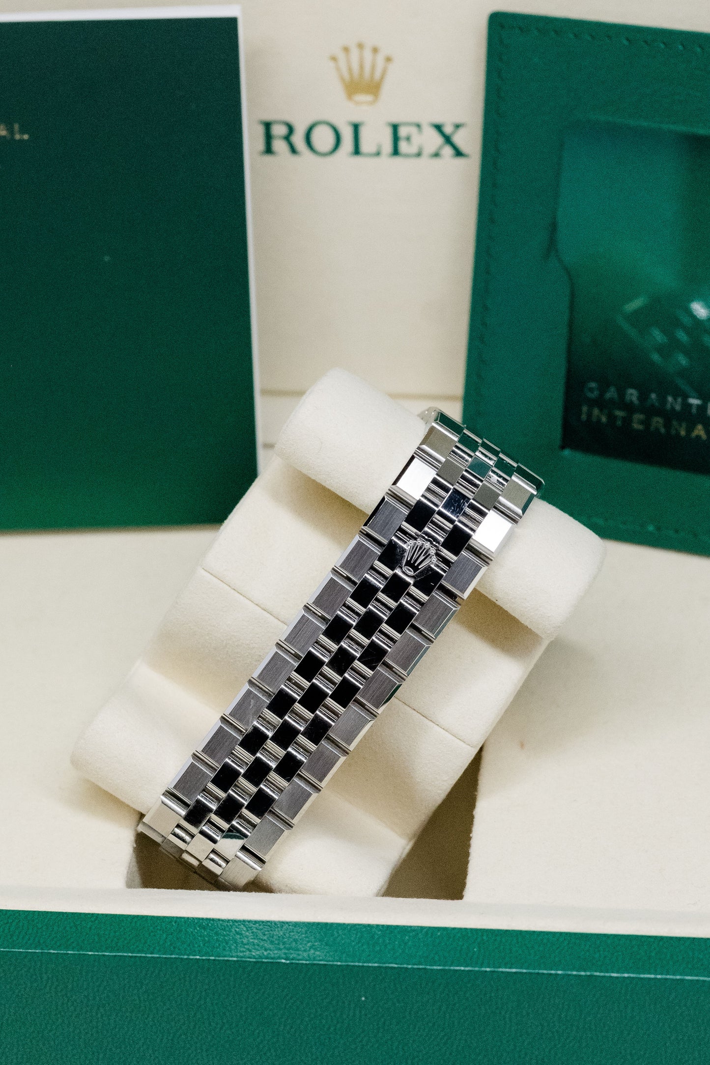 2025 Rolex Land-Dweller 40 127334