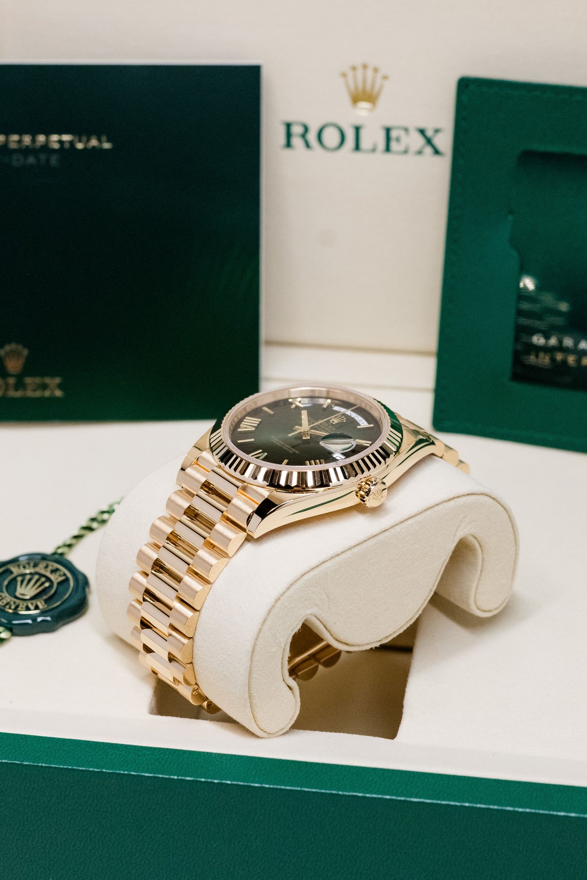 Rolex Day-Date 40 228238