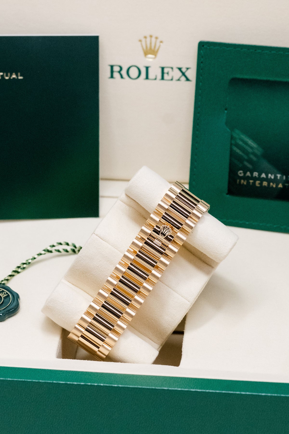 Rolex Day-Date 40 228238