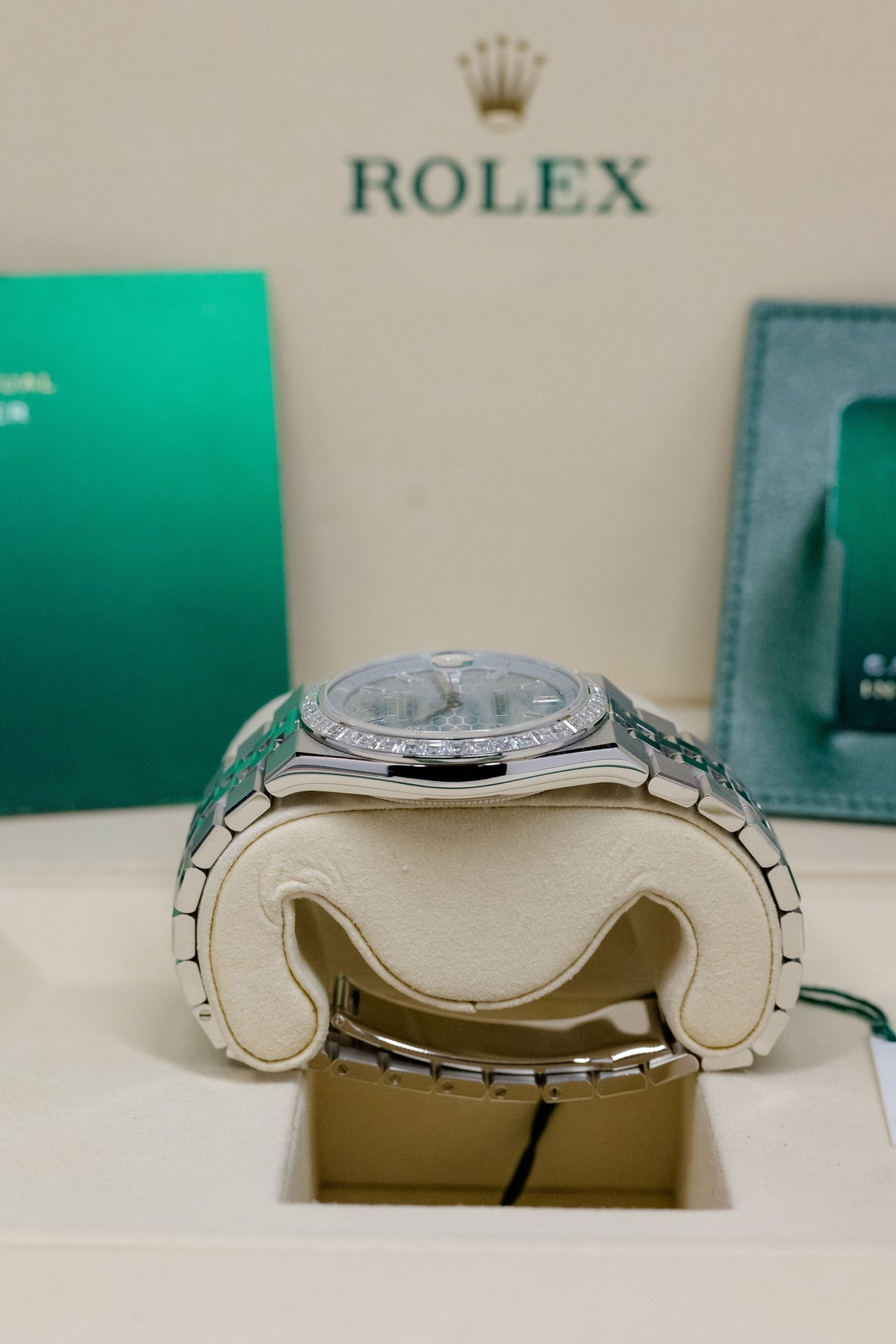2026 Rolex Land-Dweller 40 127386TBR