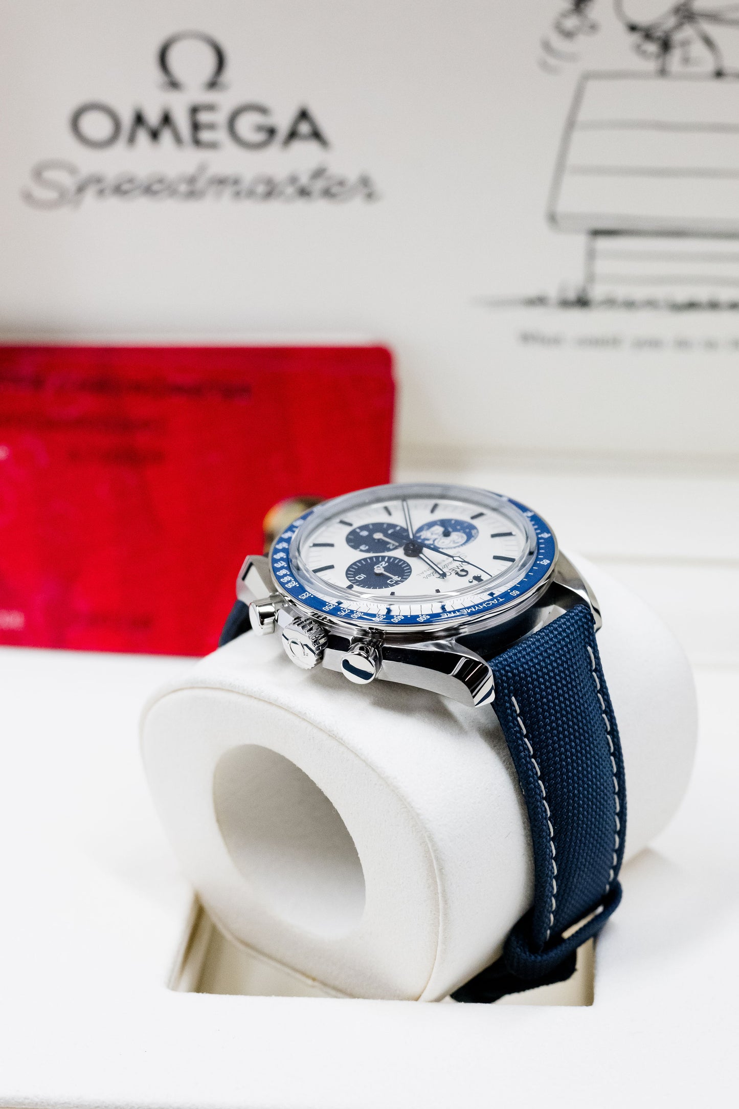 2026 Omega Speedmaster Snoopy 310.32.42.50.02.001