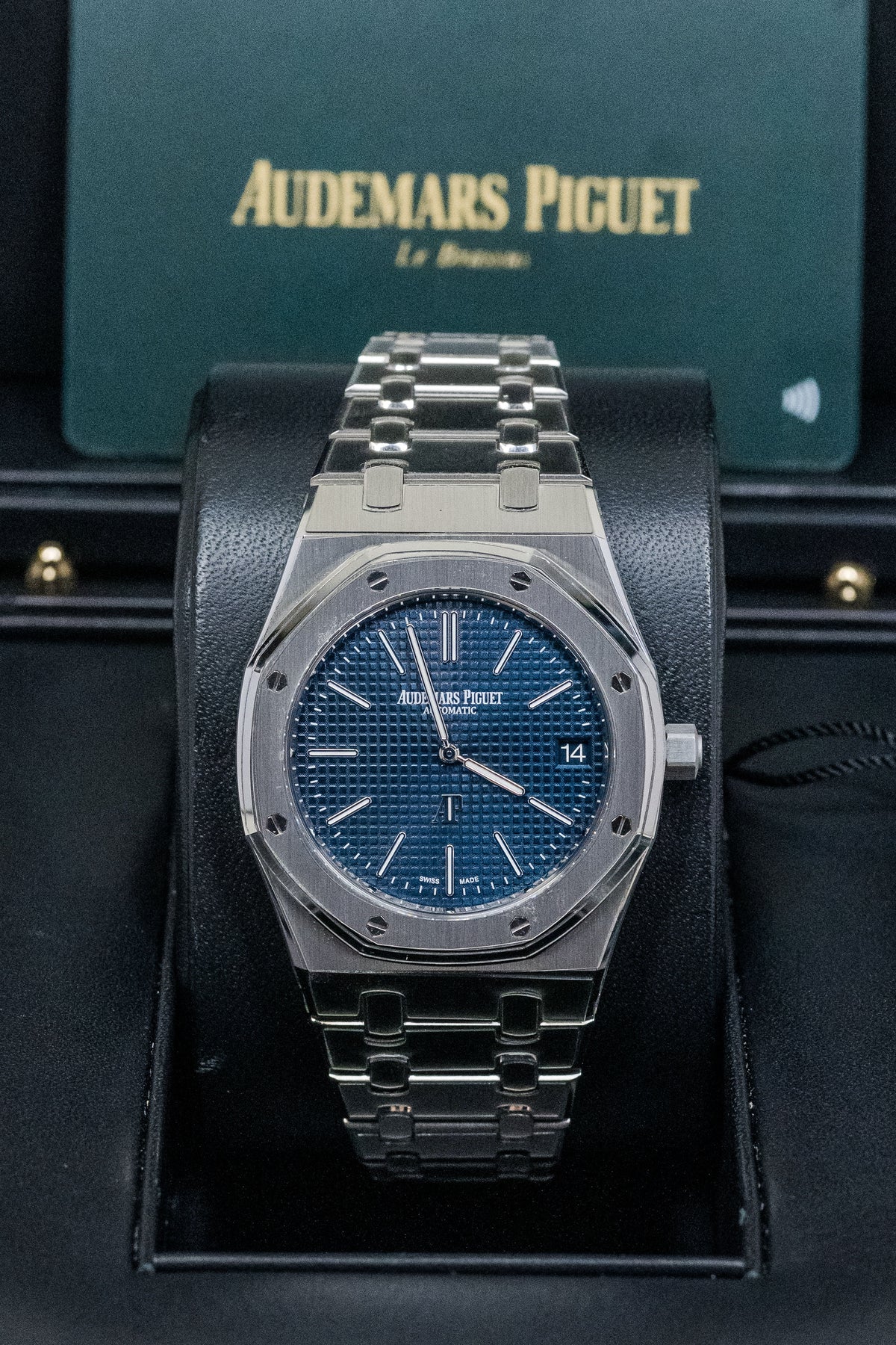 2022 Audemars Piguet Royal Oak Jumbo Extra-Thin 16202ST