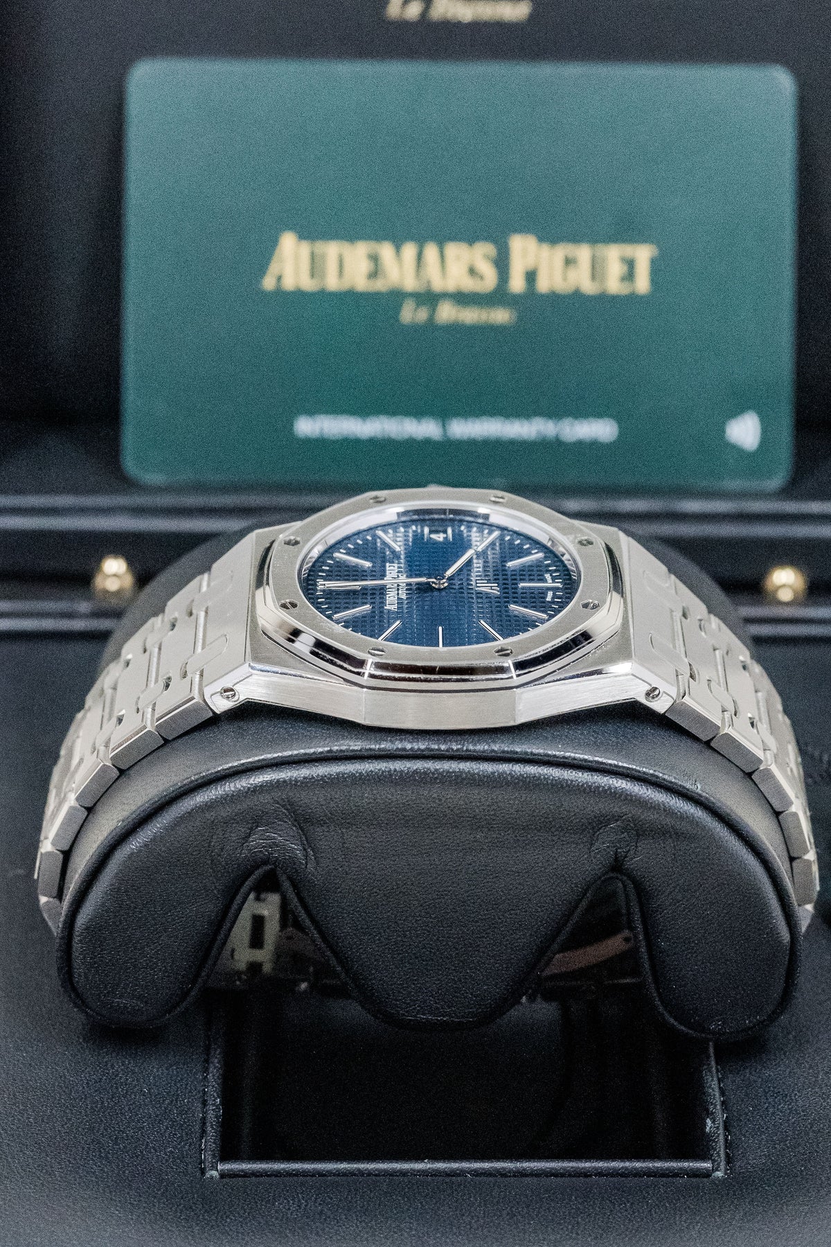 2022 Audemars Piguet Royal Oak Jumbo Extra-Thin 16202ST