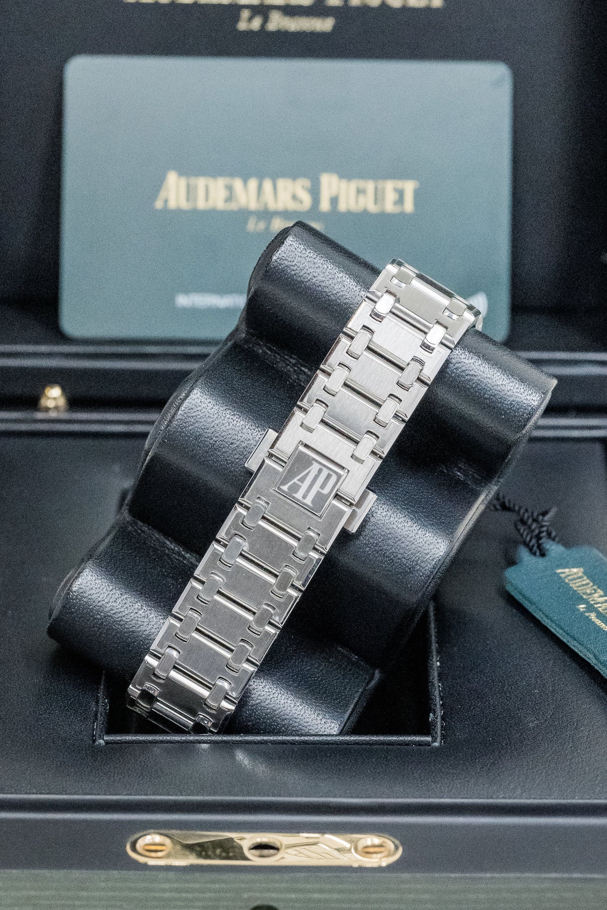 2022 Audemars Piguet Royal Oak Jumbo Extra-Thin 16202ST