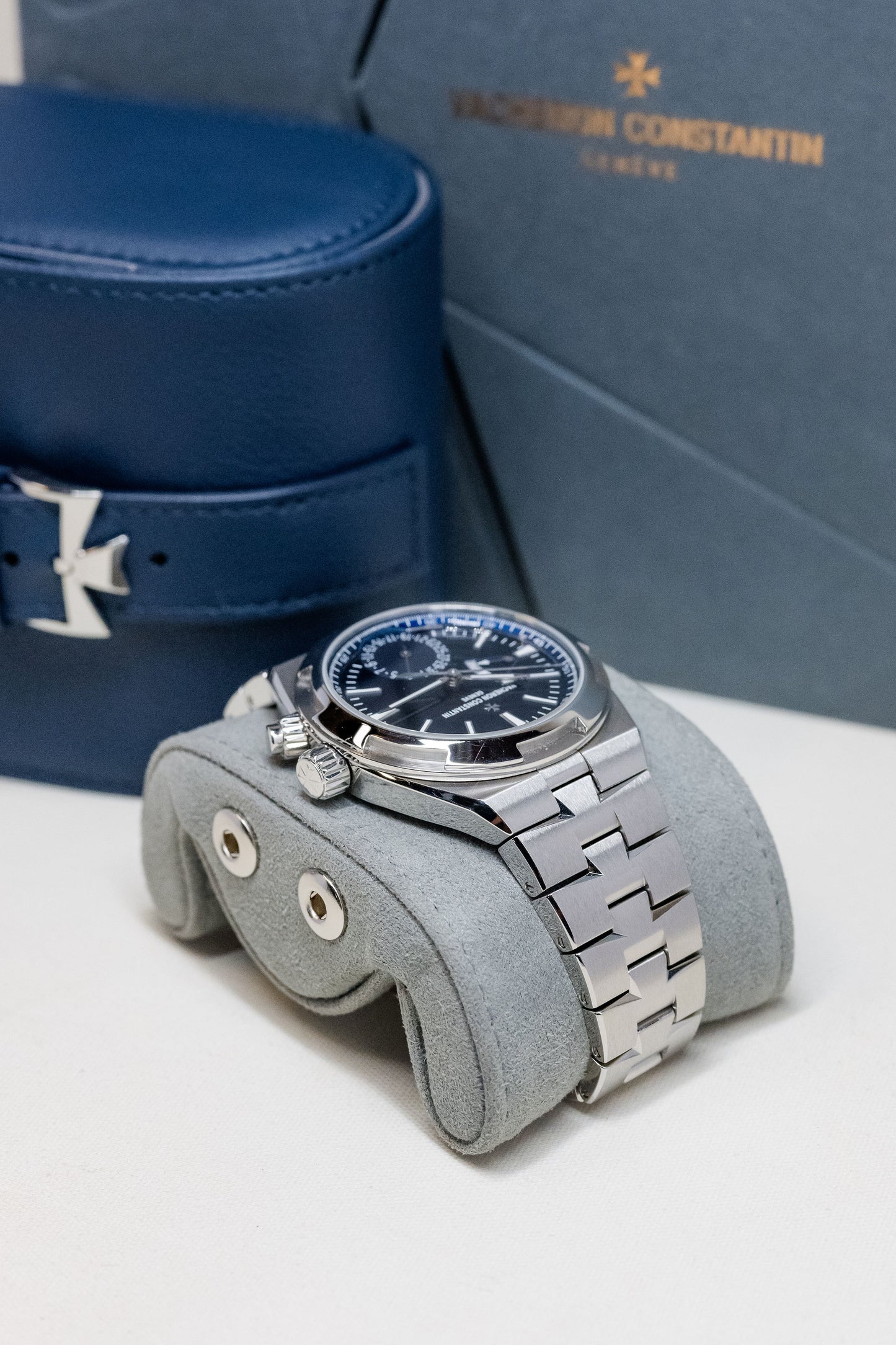 2024 Vacheron Constantin Overseas Dual Time 7920V