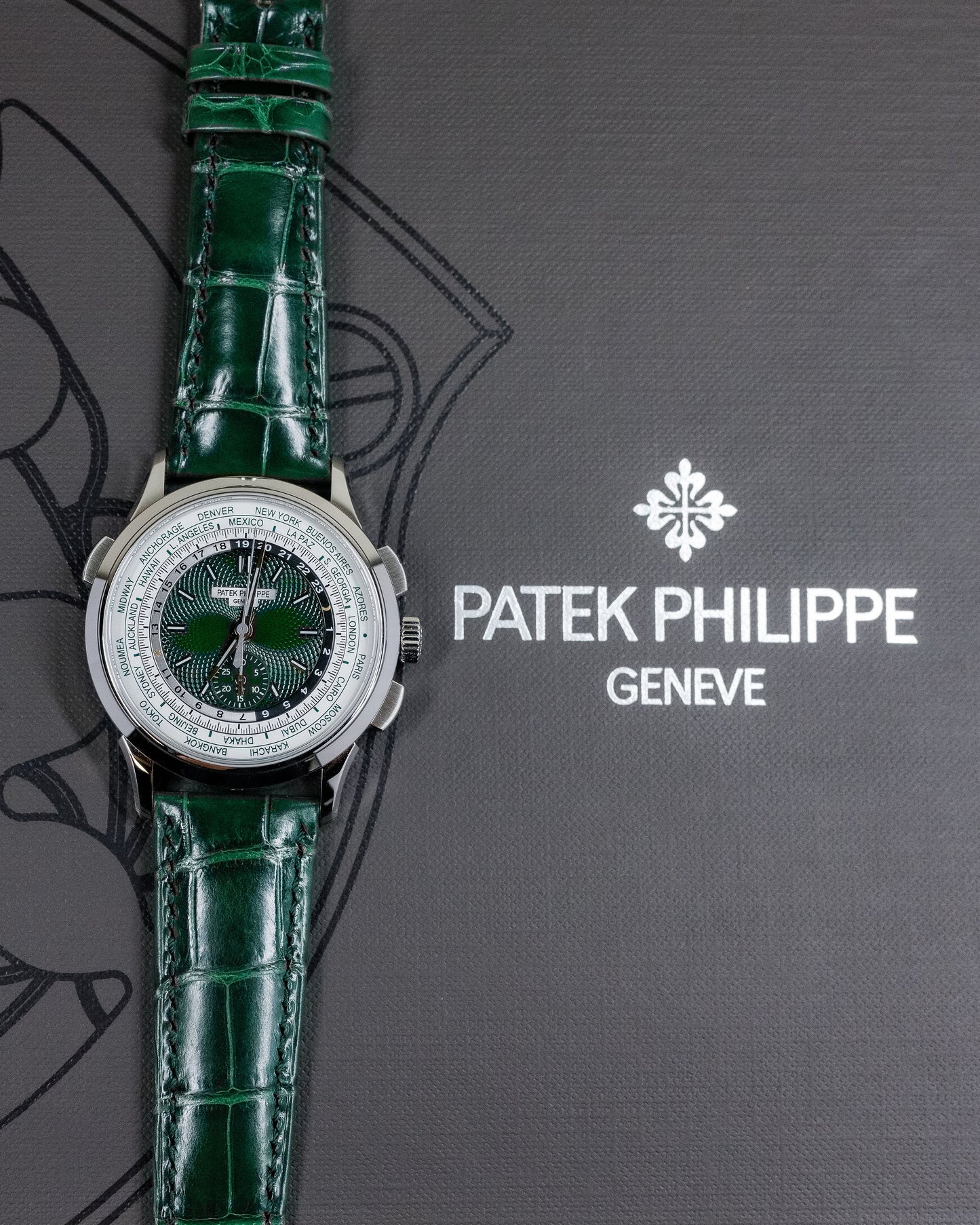 2026 Patek Philippe Complications 5930P-001