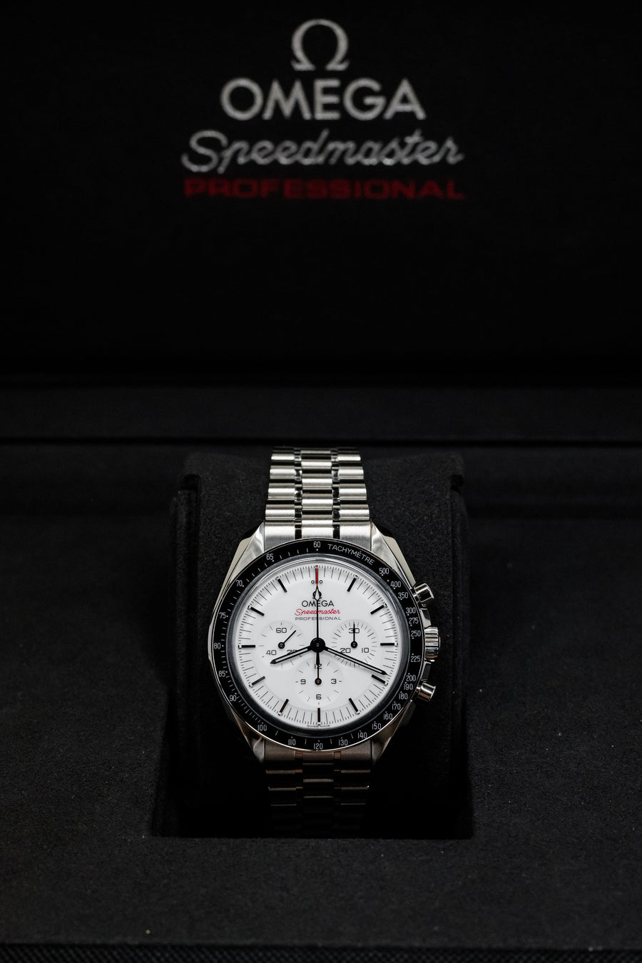 Omega Speedmaster Moonwatch Professional