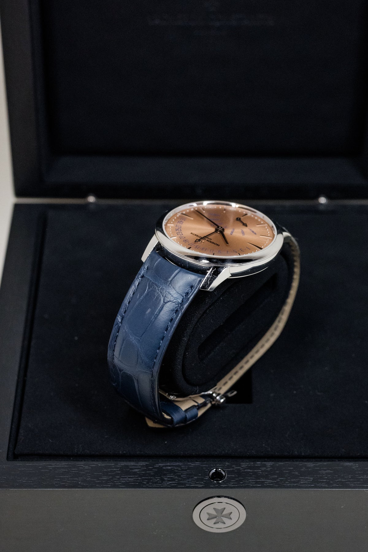 2024 Vacheron Constantin Patrimony Retrograde Day-Date 4000U/000P-H003