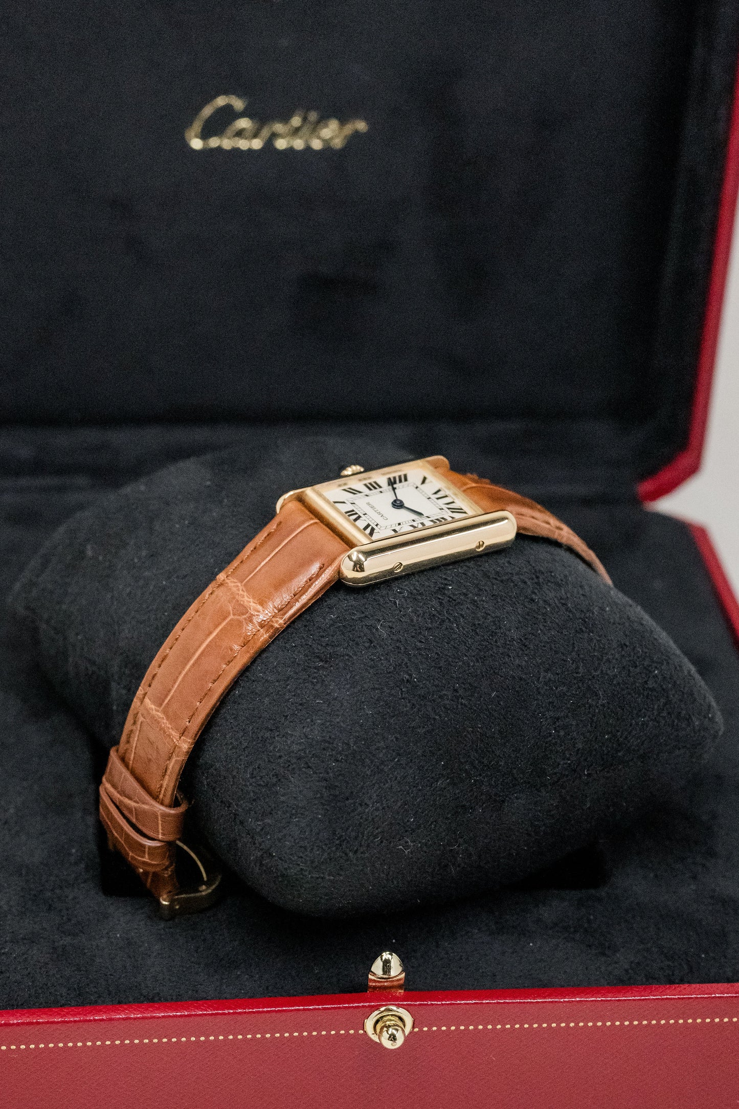2023 Cartier Tank Louis Small W1529856