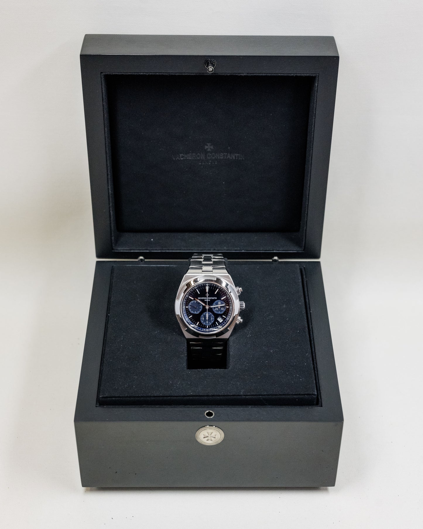 Vacheron Constantin Overseas Chronograph 5500V