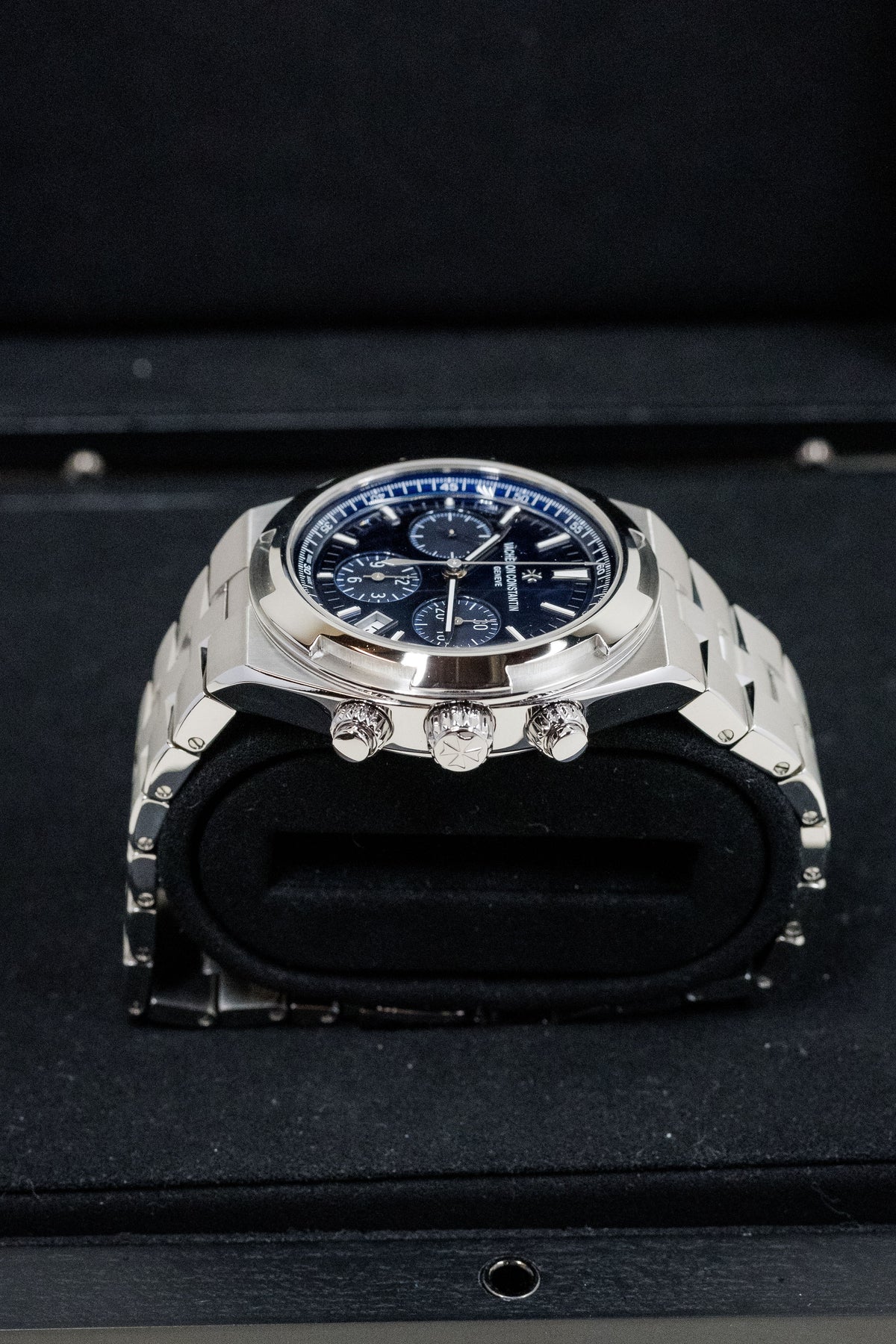 Vacheron Constantin Overseas Chronograph 5500V