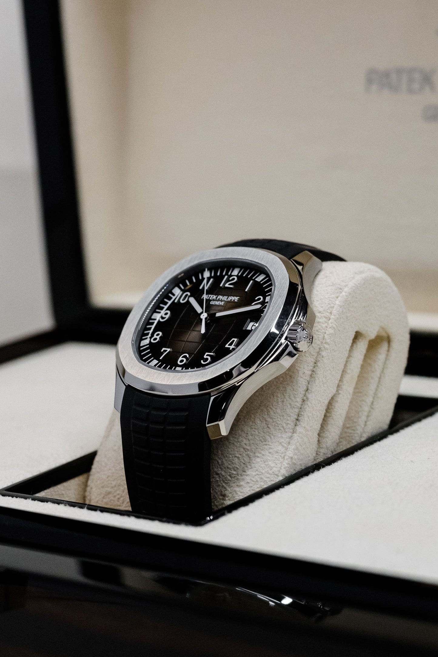 2022 Patek Philippe Aquanaut Self-Winding 5167A-001