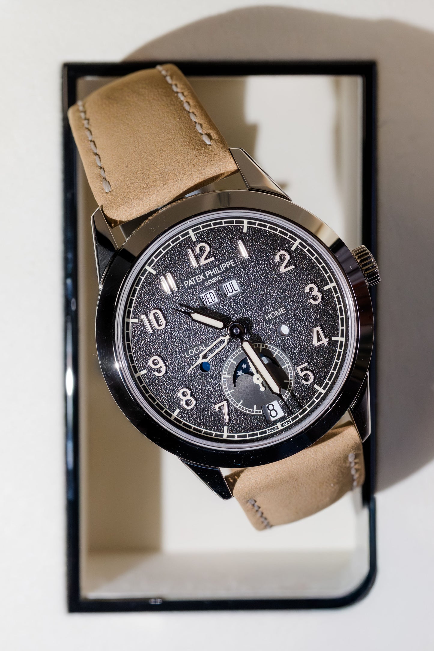 Patek Philippe Complications 5326G