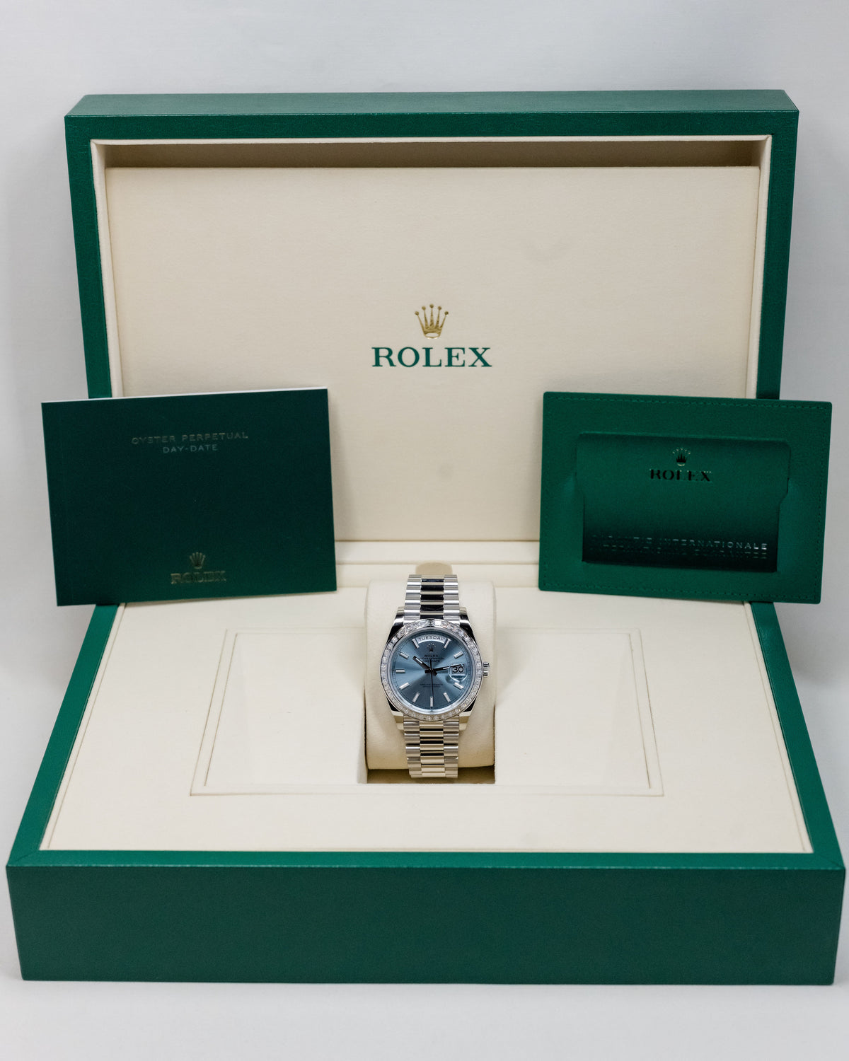 2025 Rolex Day-Date 40 228396TBR