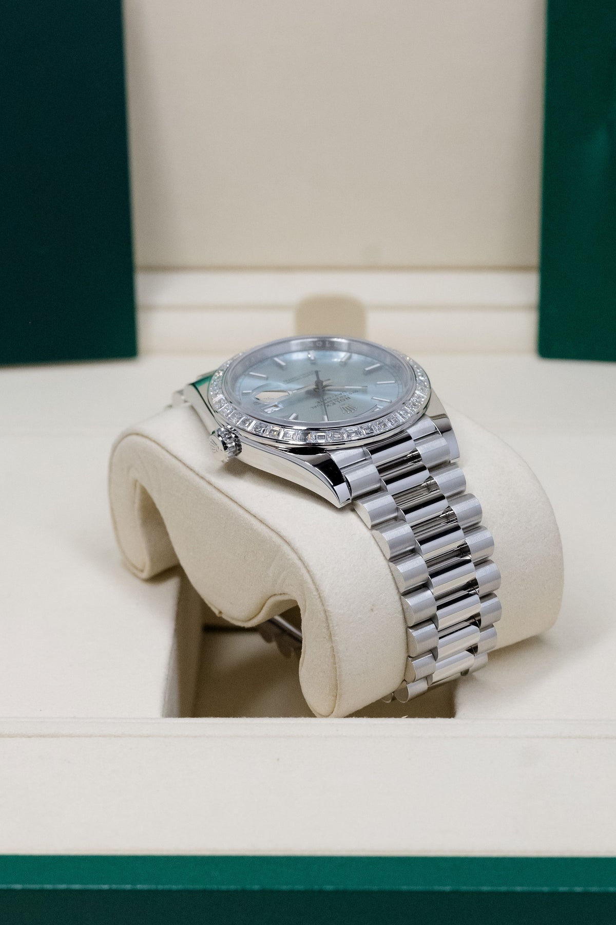 2025 Rolex Day-Date 40 228396TBR
