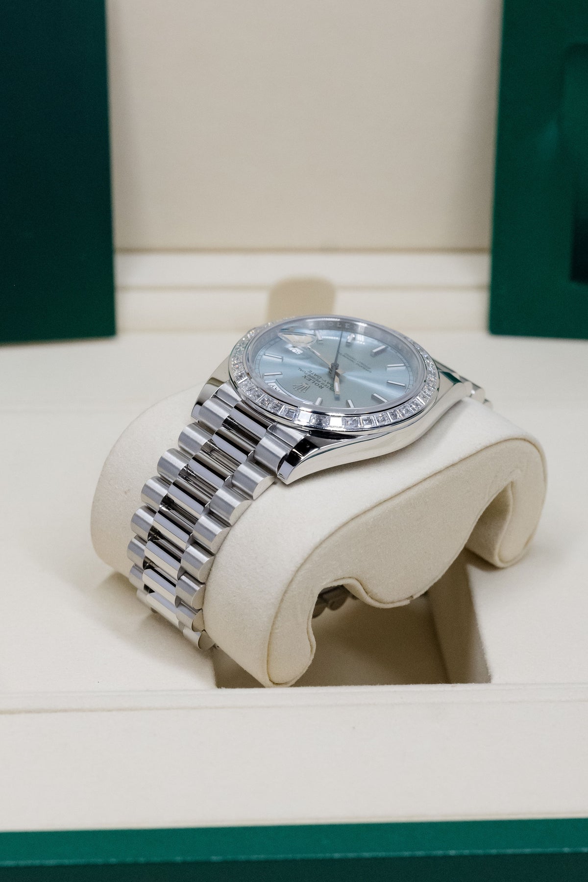 2025 Rolex Day-Date 40 228396TBR