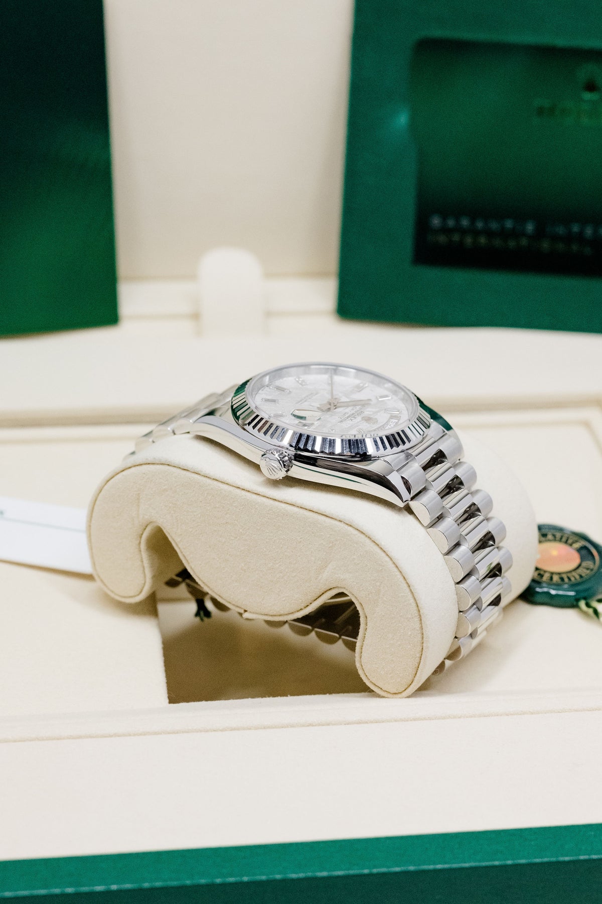 2026 Rolex Platinum Day-Date 40 228236