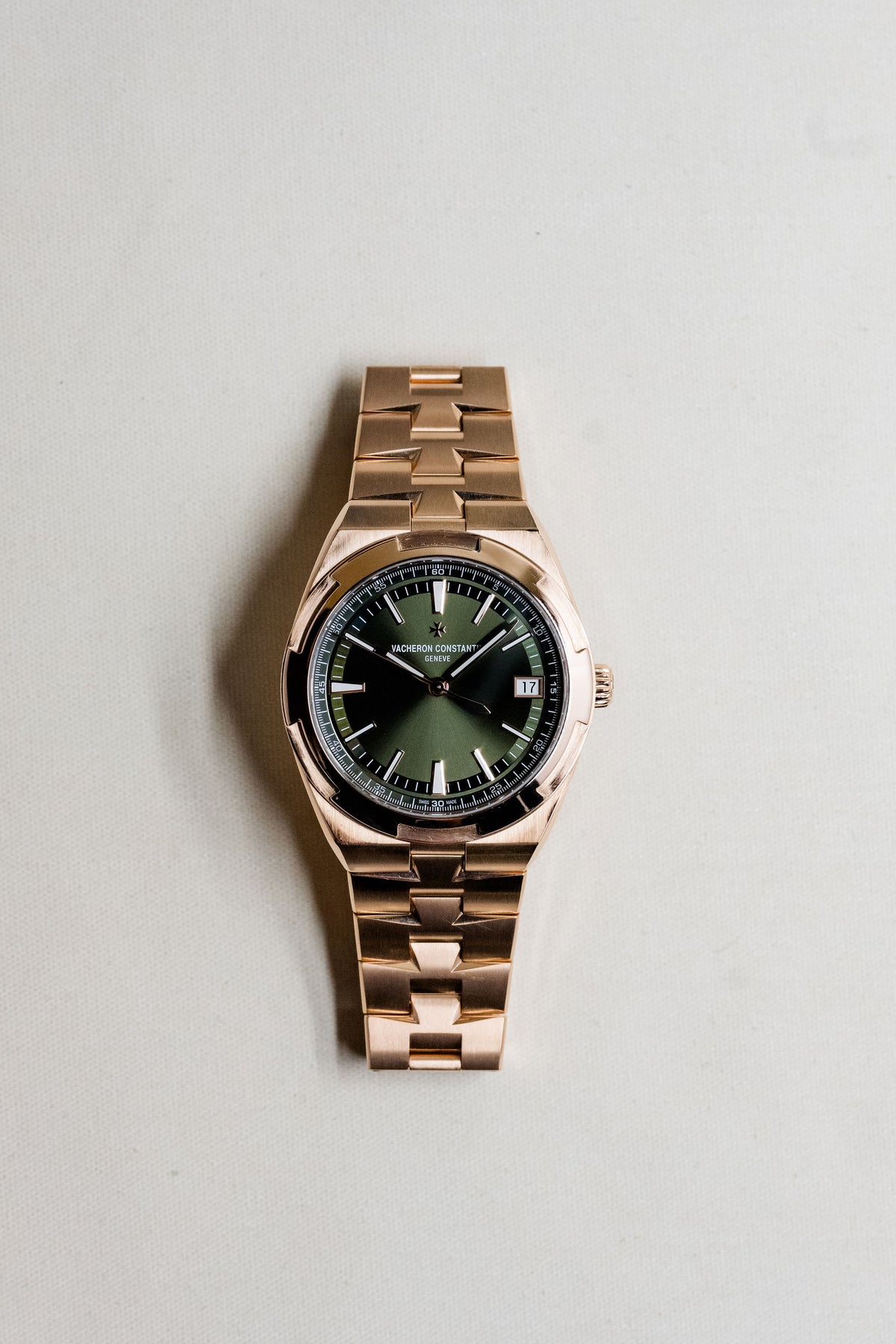 2026 Vacheron Constantin Overseas 4520V