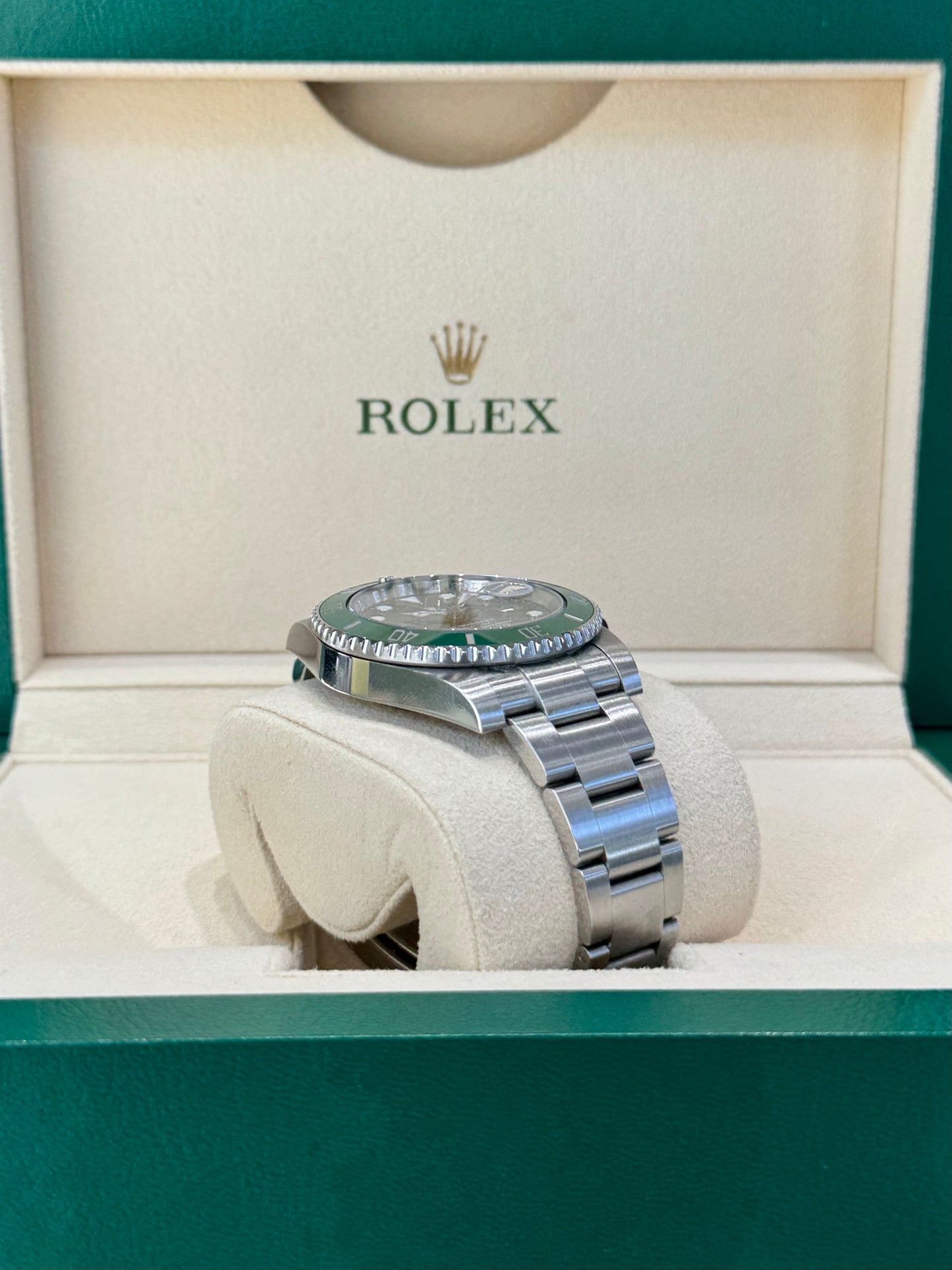 Rolex Submariner Hulk 116610LV