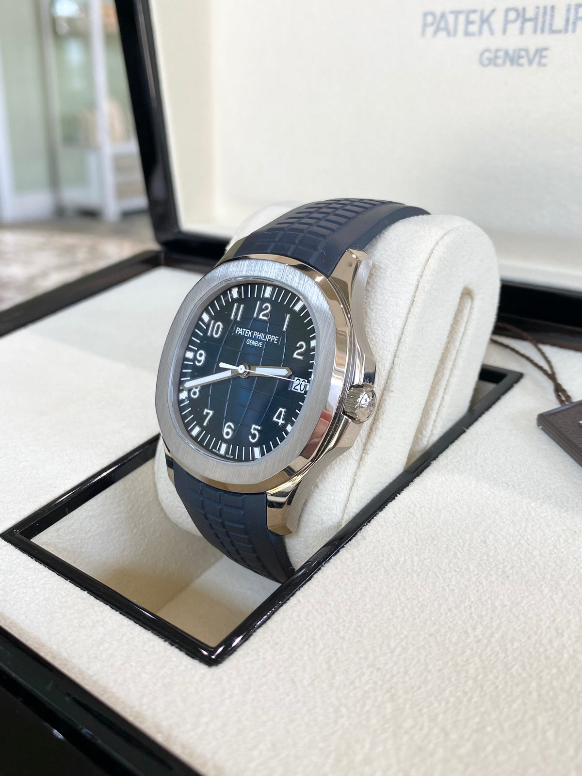 2022 Patek Philippe Aquanaut Self-Winding 5168G