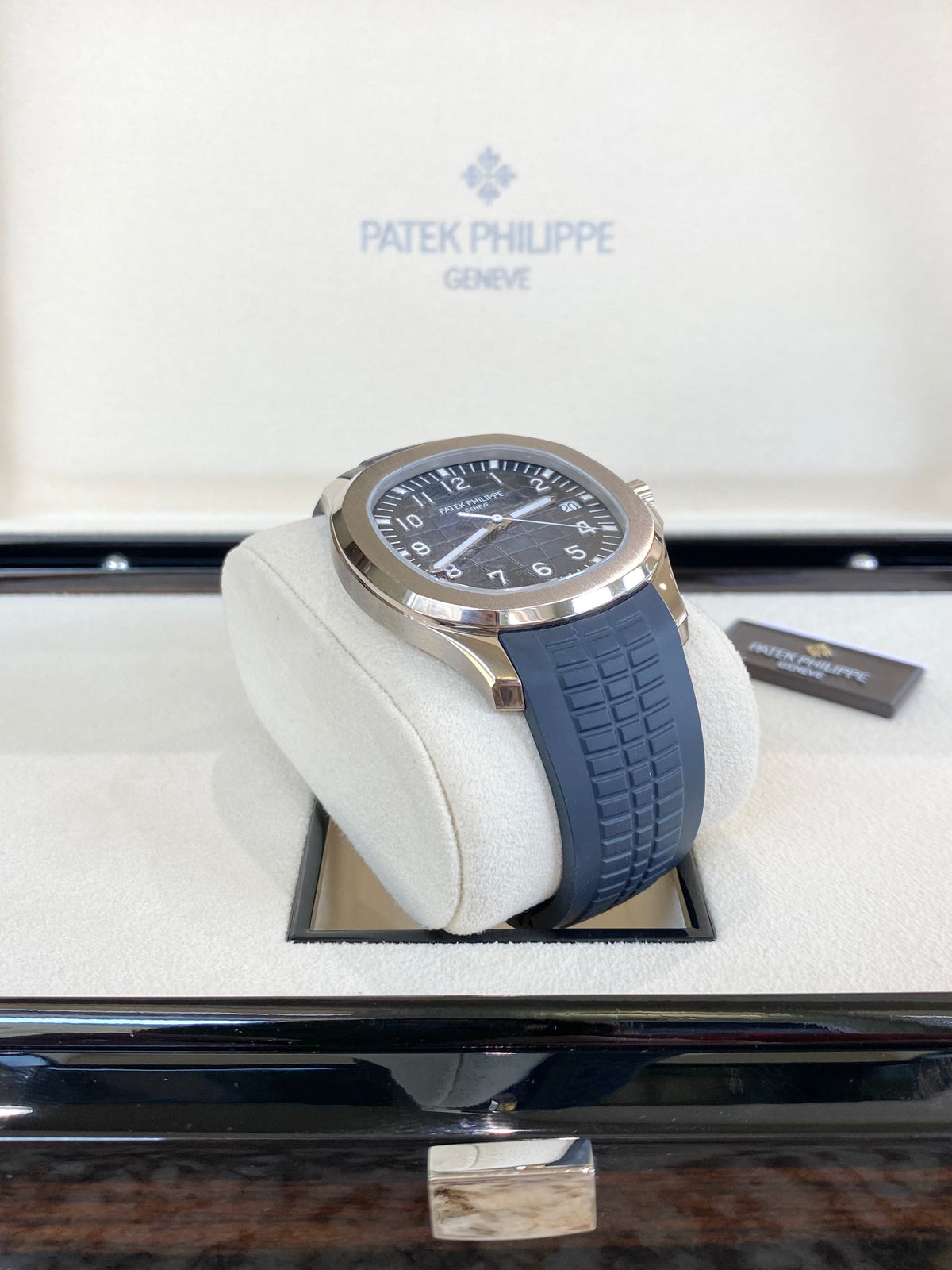 2022 Patek Philippe Aquanaut Self-Winding 5168G