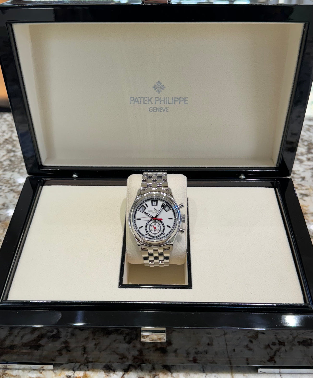 2018 Patek Philippe Annual Calendar 5960/1A-001