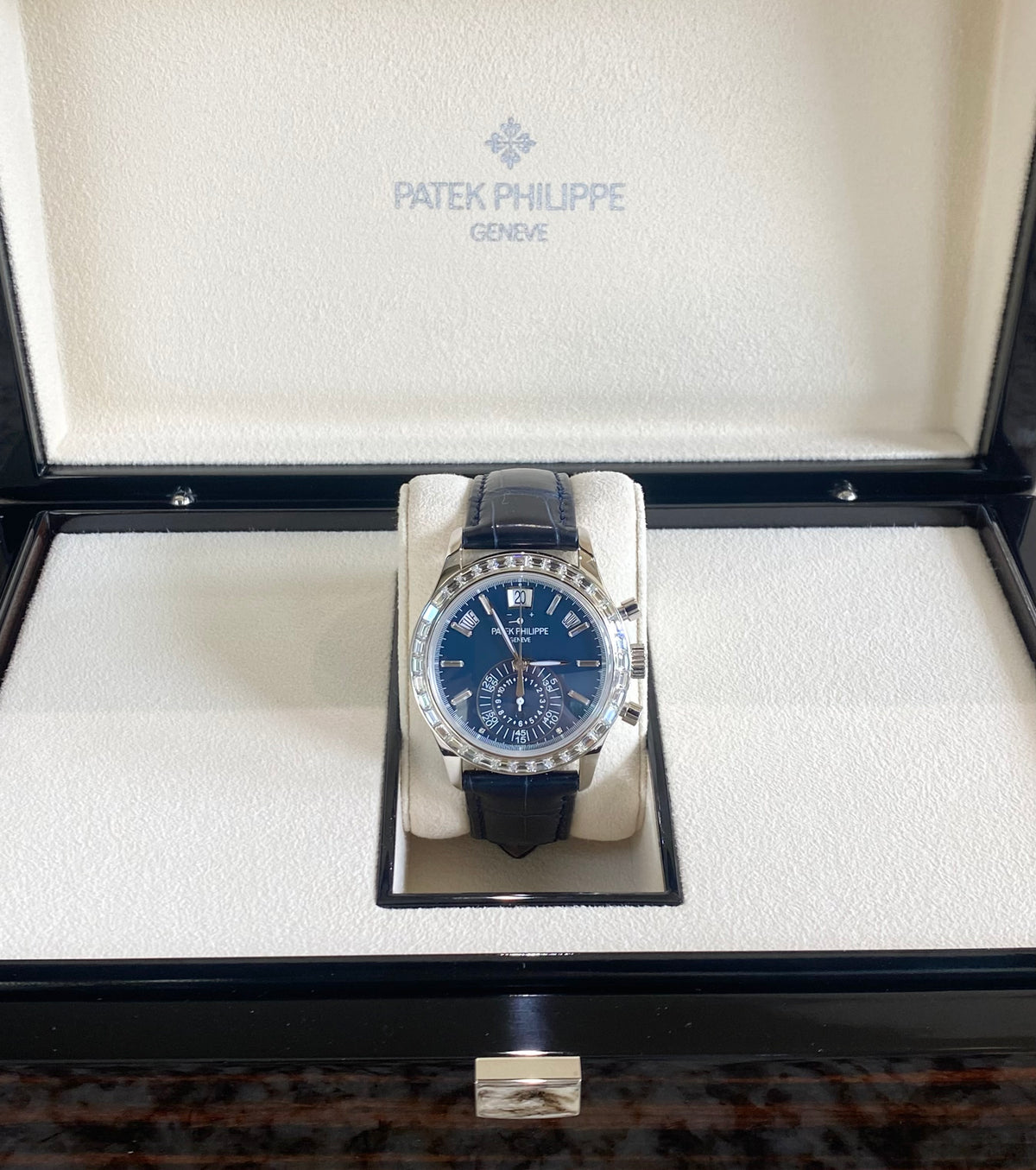 2023 Patek Philippe Complications Chronograph 5961P-001