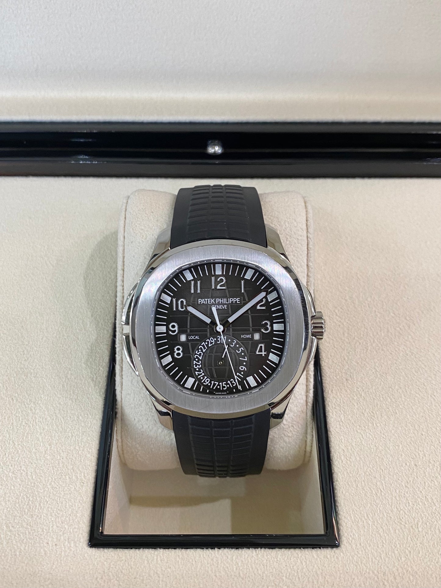 2022 Patek Philippe Aquanaut Travel Time 5164A