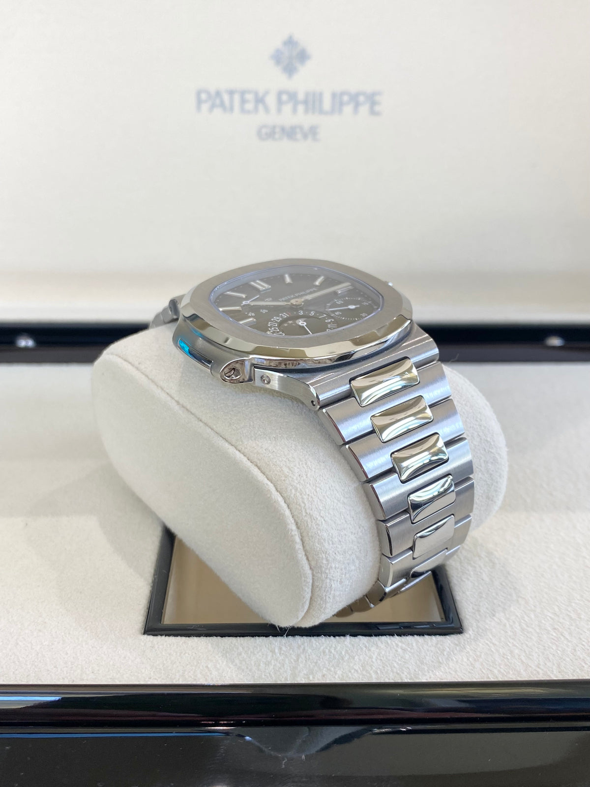 2019 Patek Philippe Nautilus 5712