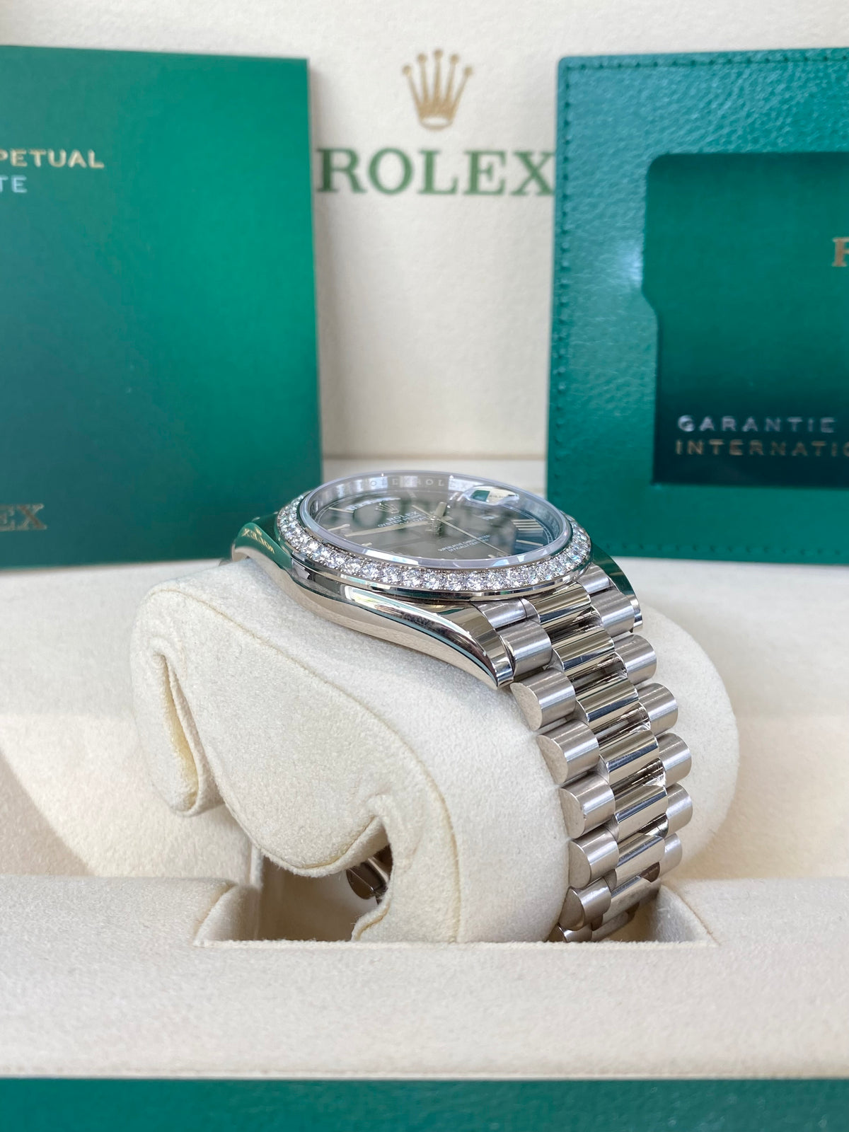 Rolex Day-Date 40 228349RBR