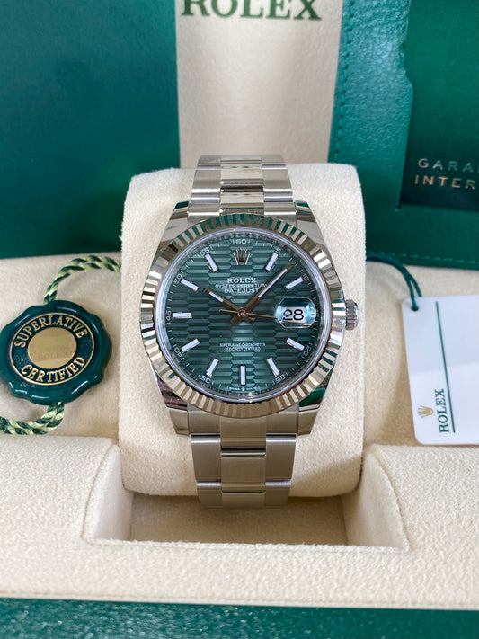 2023 Rolex Datejust 41 126334 Mint Motif