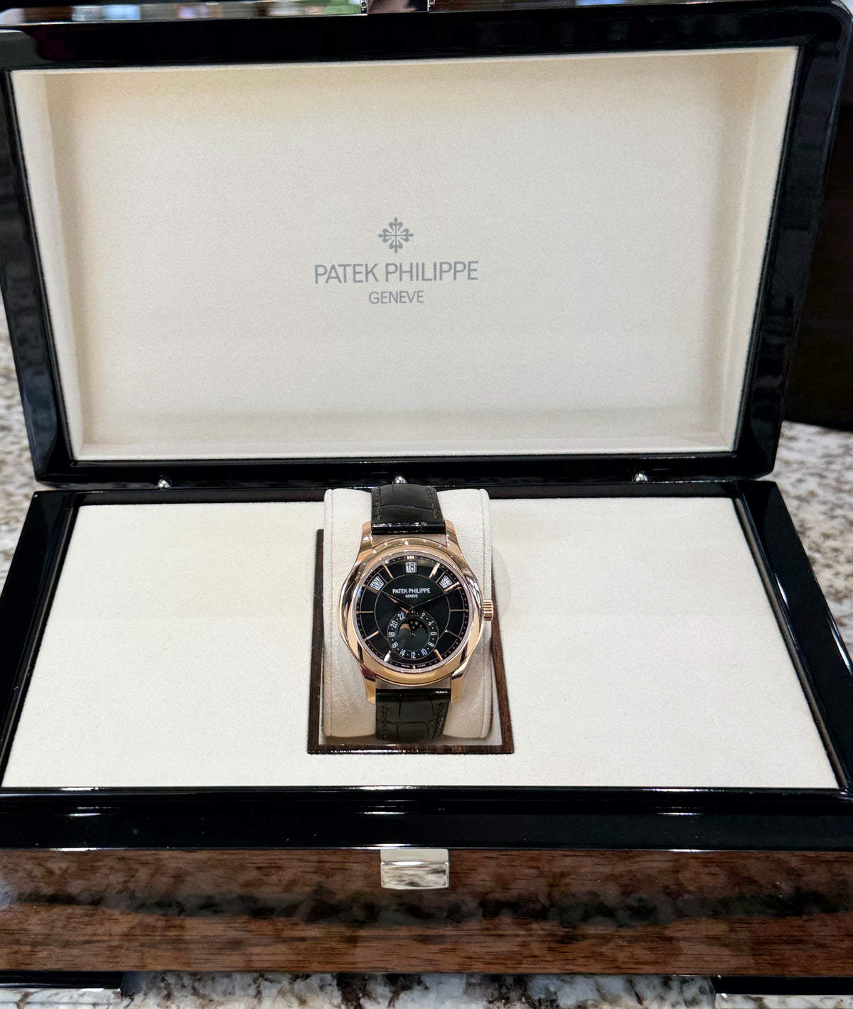 2022 Patek Philippe Annual Calendar Reference 5205R