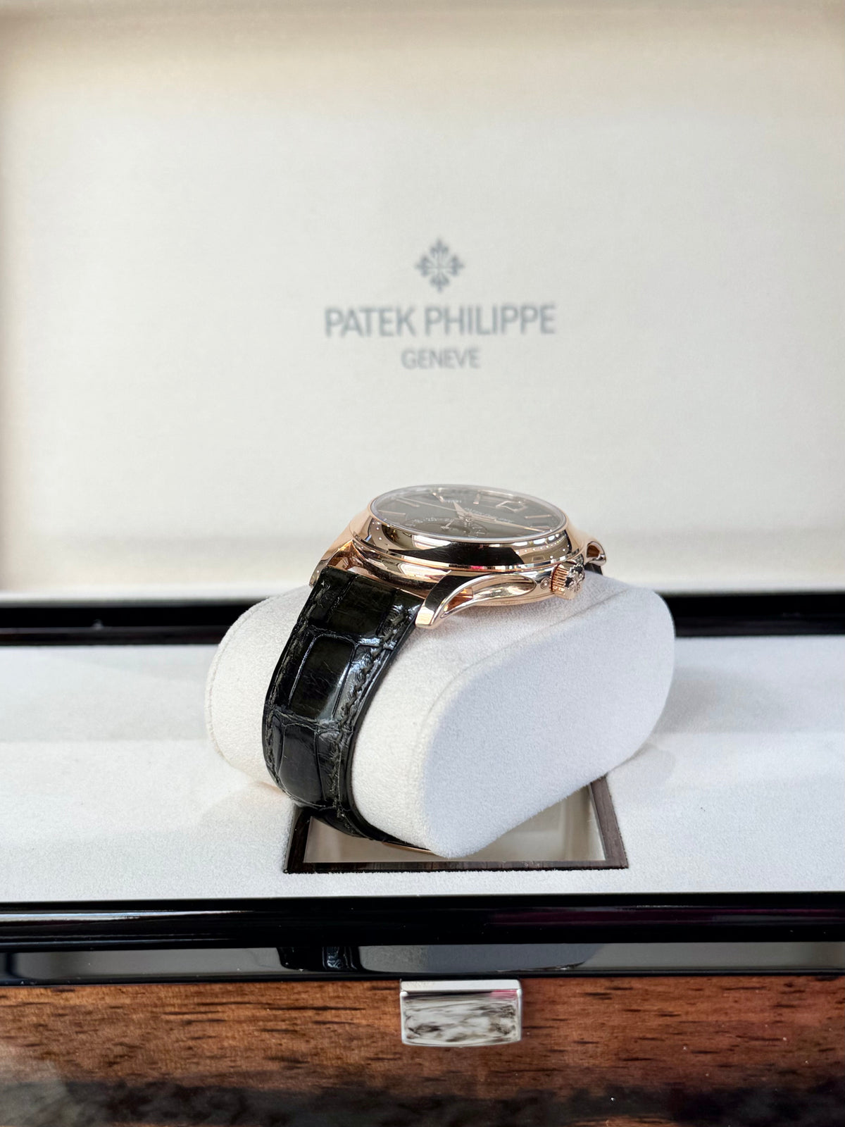 2022 Patek Philippe Annual Calendar Reference 5205R