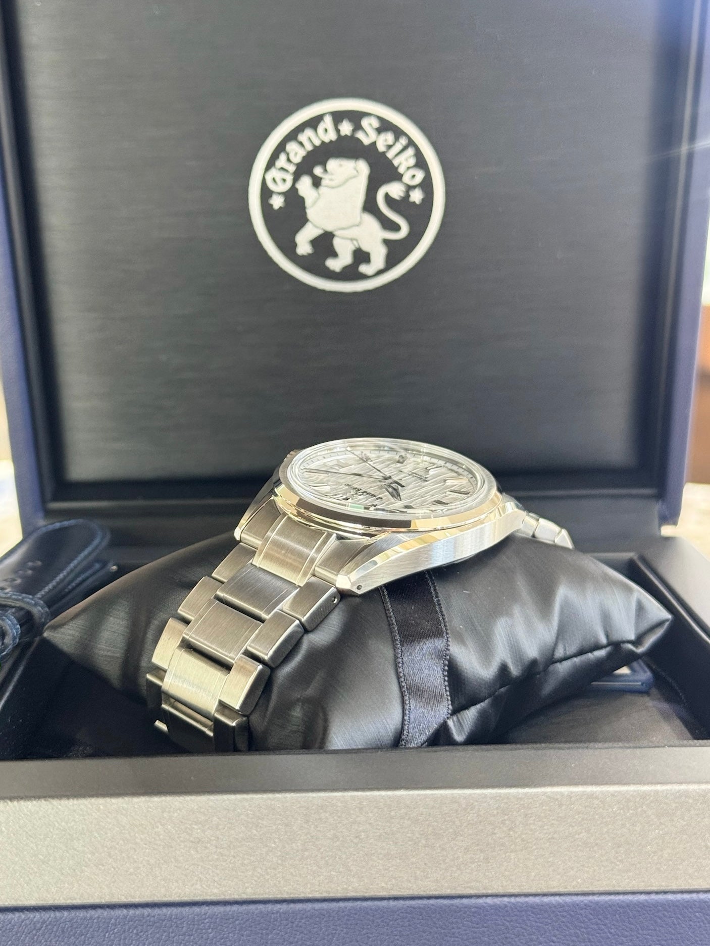 2023 Grand Seiko White Birch SLGH005