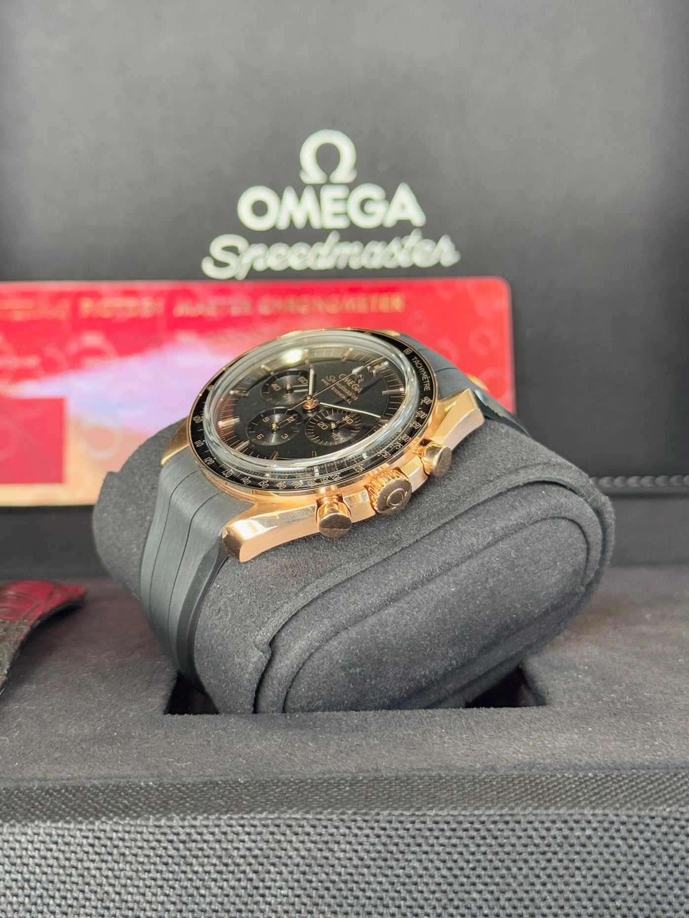 Omega Speedmaster Moonwatch 310.63.42.50.01.001