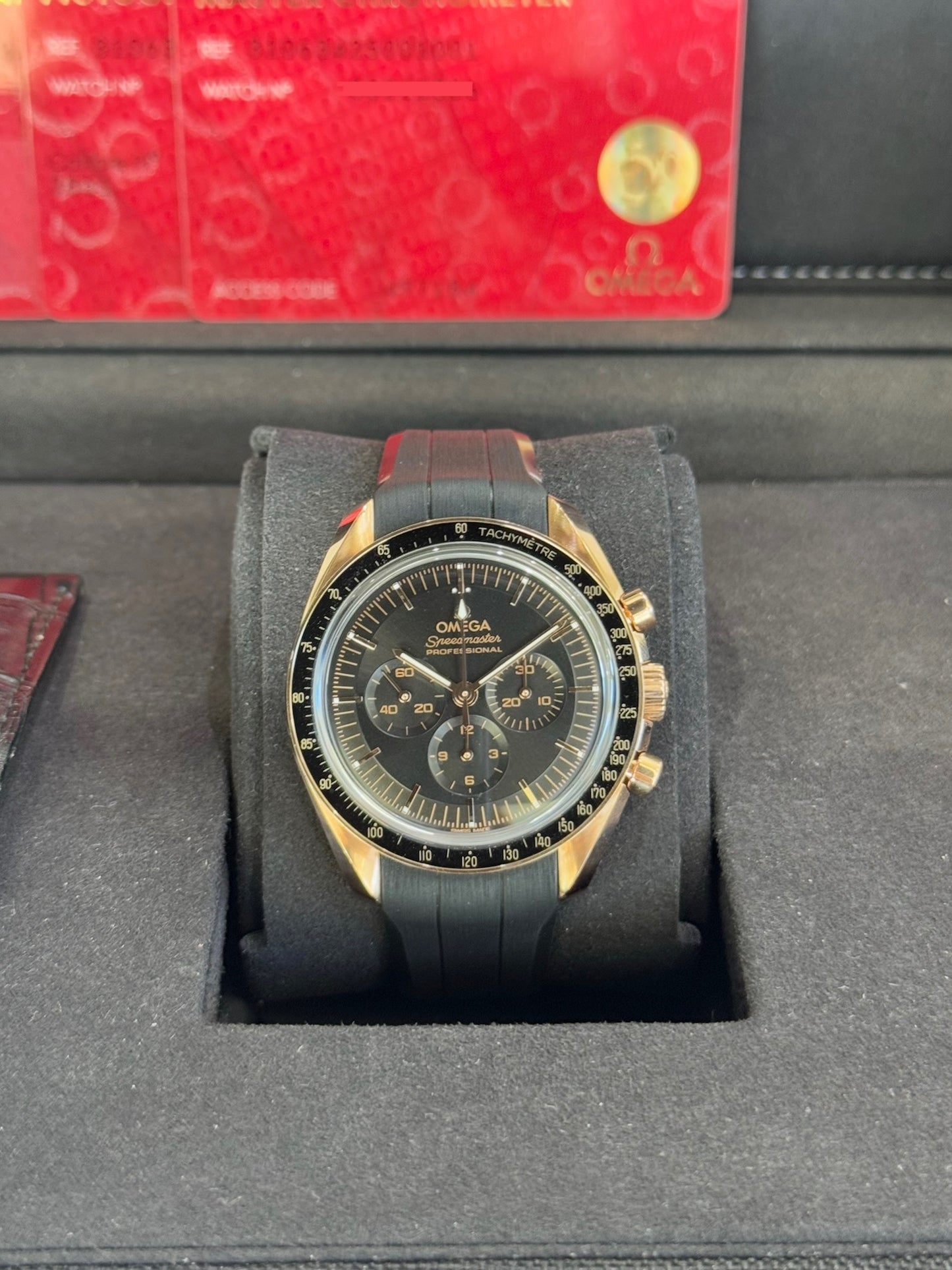 Omega Speedmaster Moonwatch 310.63.42.50.01.001