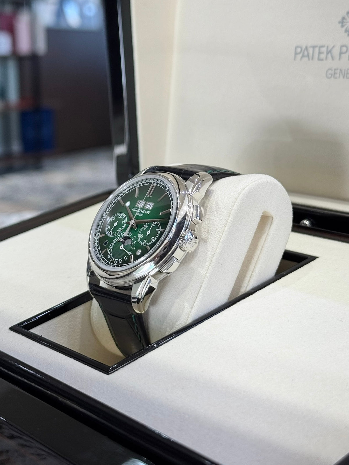 2025 Patek Philippe Grand Complications 5270P-014