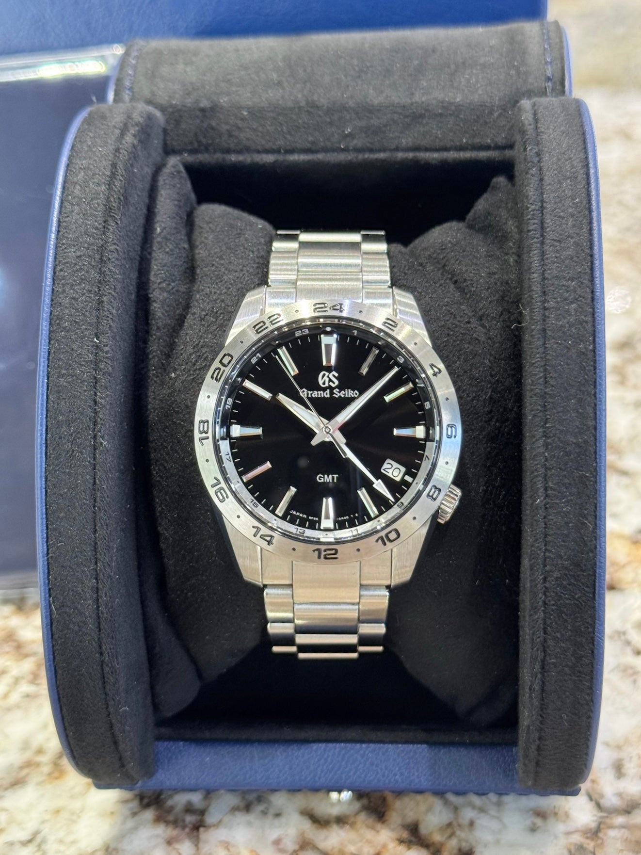 Grand Seiko GMT SBGN027