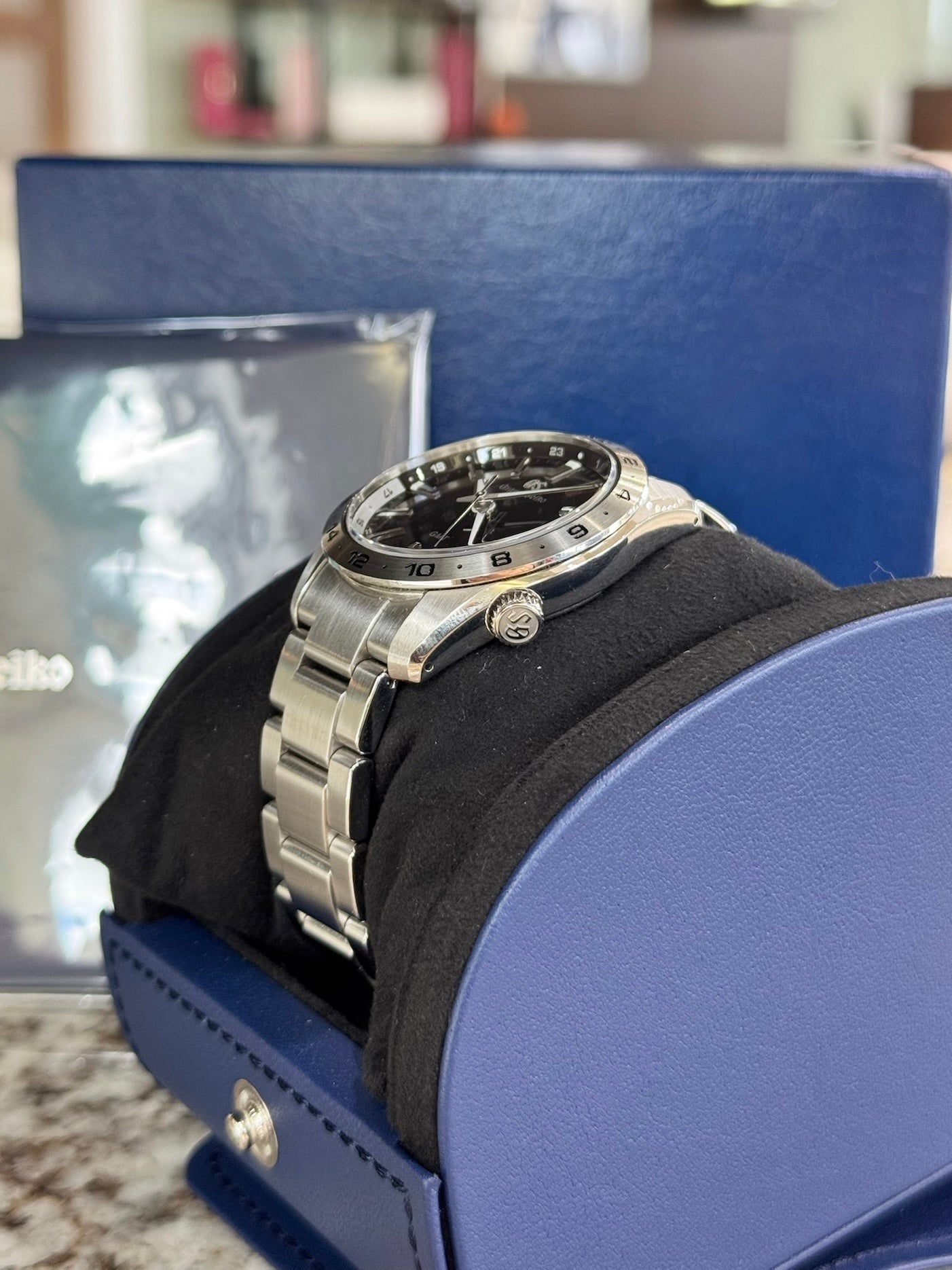 Grand Seiko GMT SBGN027