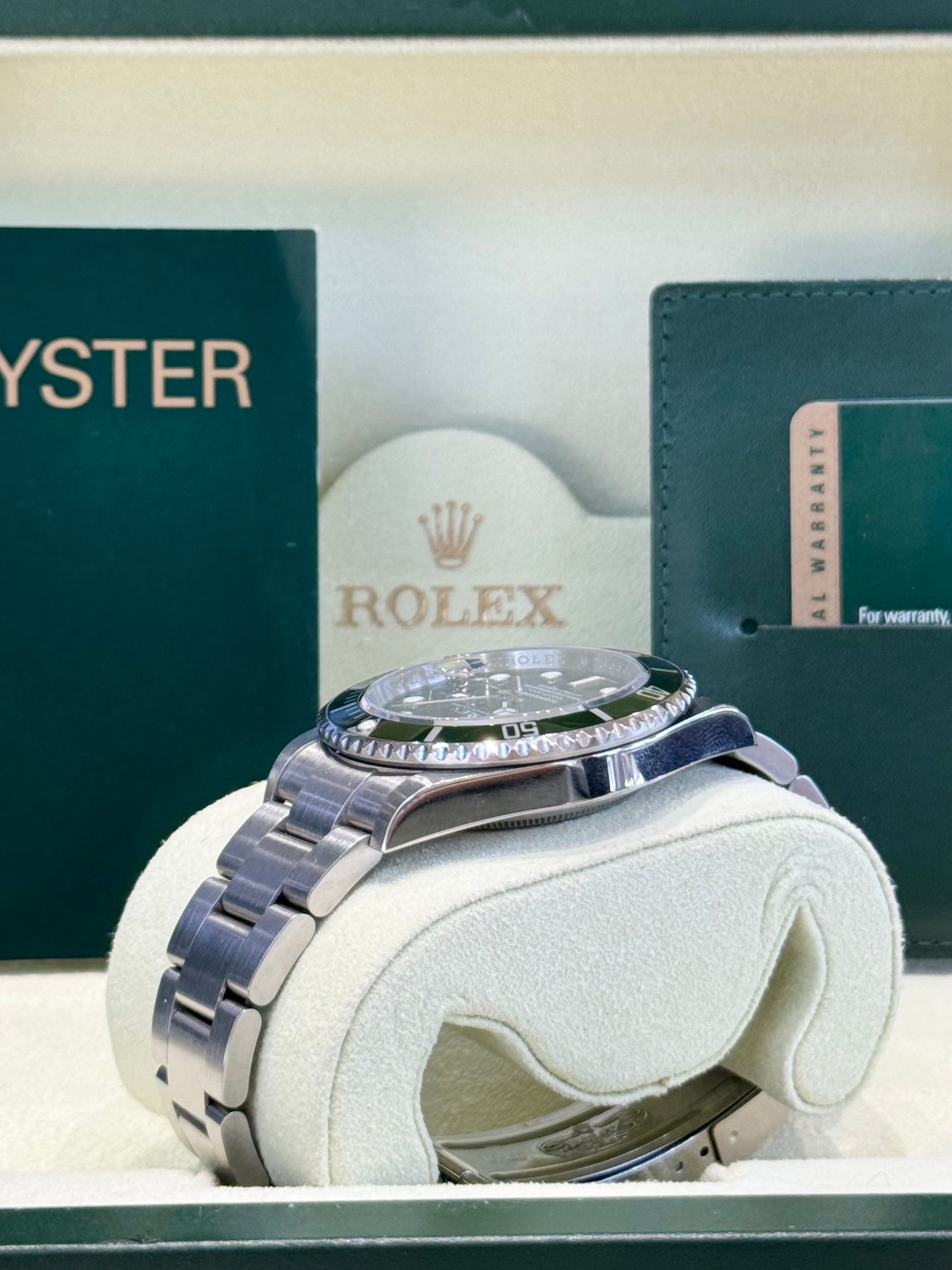 2009 Rolex Submariner Kermit 16610LV