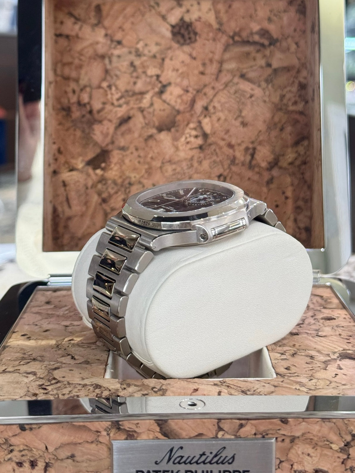 2017 Patek Philippe Nautilus 40th Anniversary 5976/1G-001