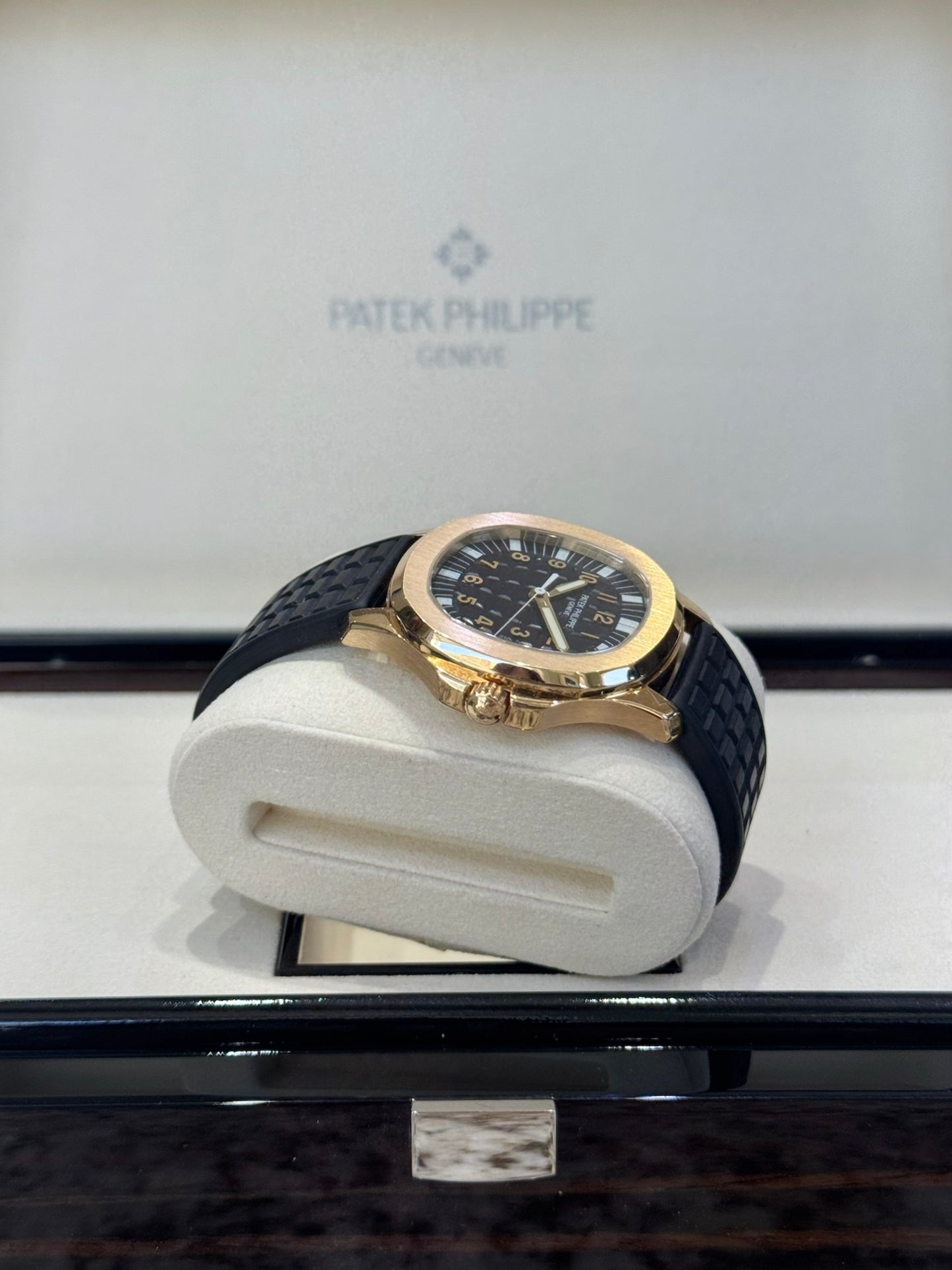 2006 Patek Philippe Aquanaut 5065J-001