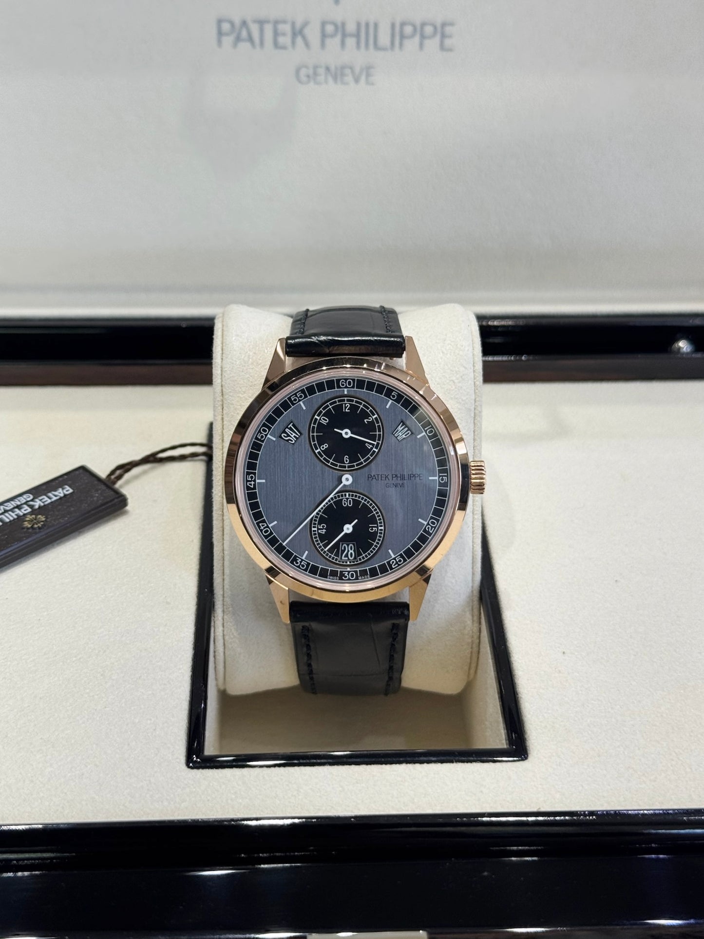 2024 Patek Philippe Complications Annual Calendar 5235/50R-001