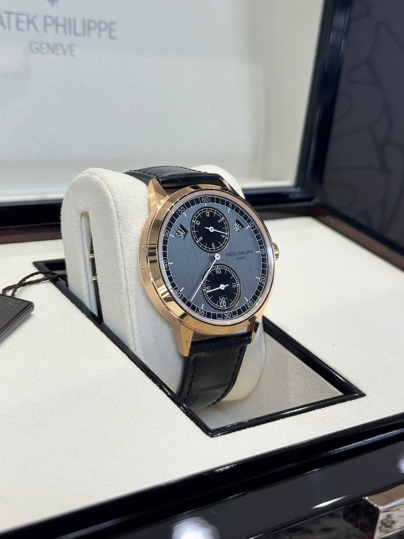 2024 Patek Philippe Complications Annual Calendar 5235/50R-001