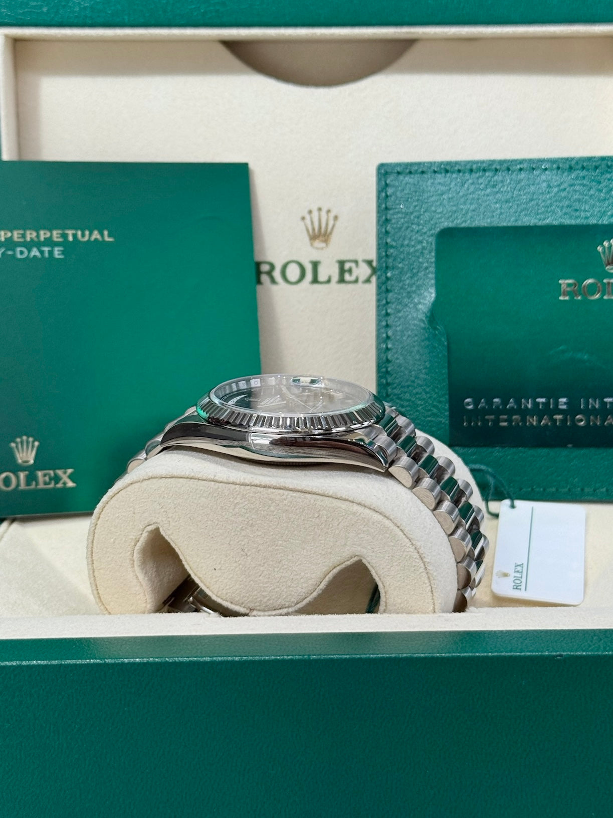 2024 Rolex Day-Date 40 228239