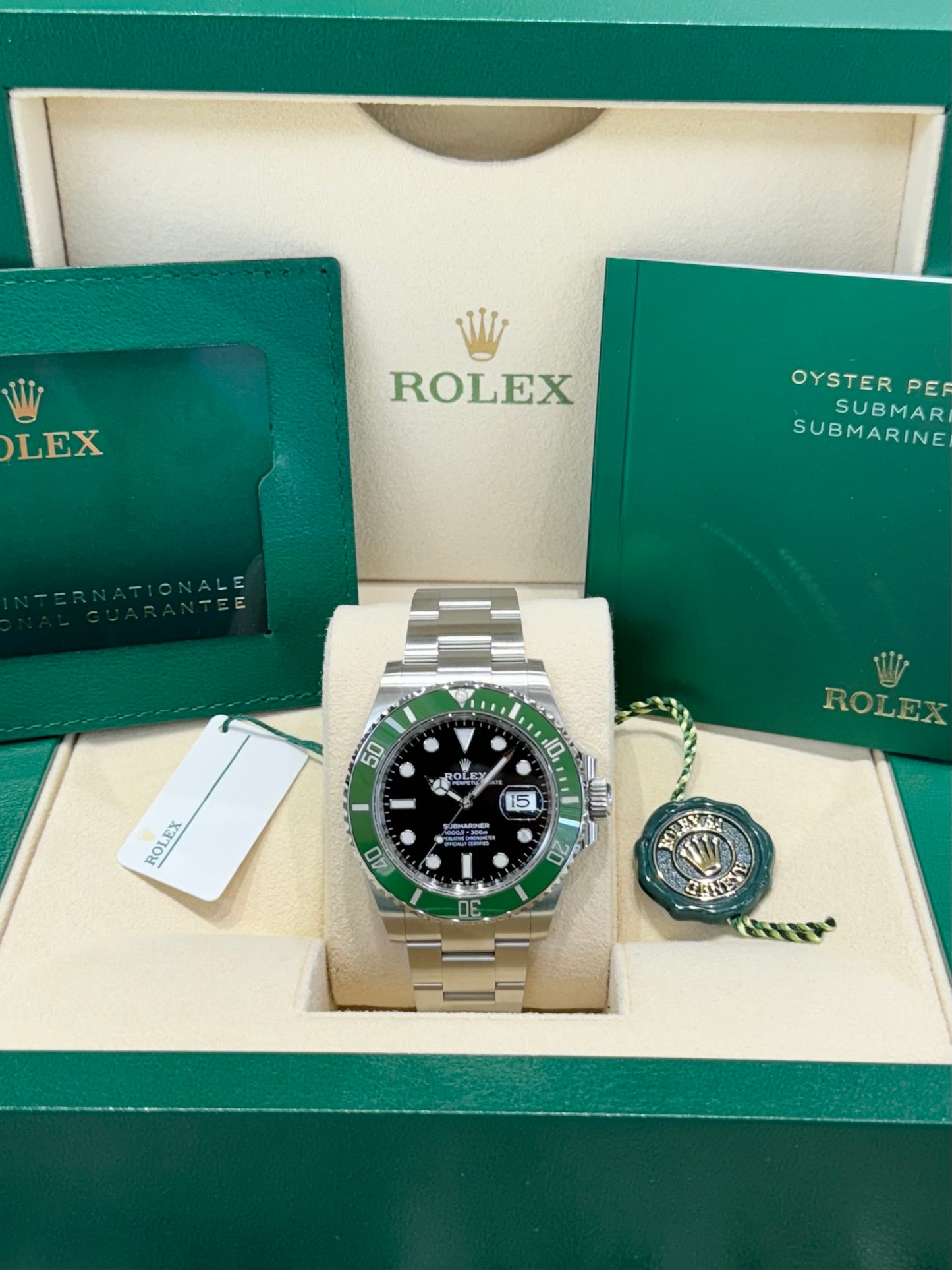 2024 Rolex Submariner Starbucks 126610LV